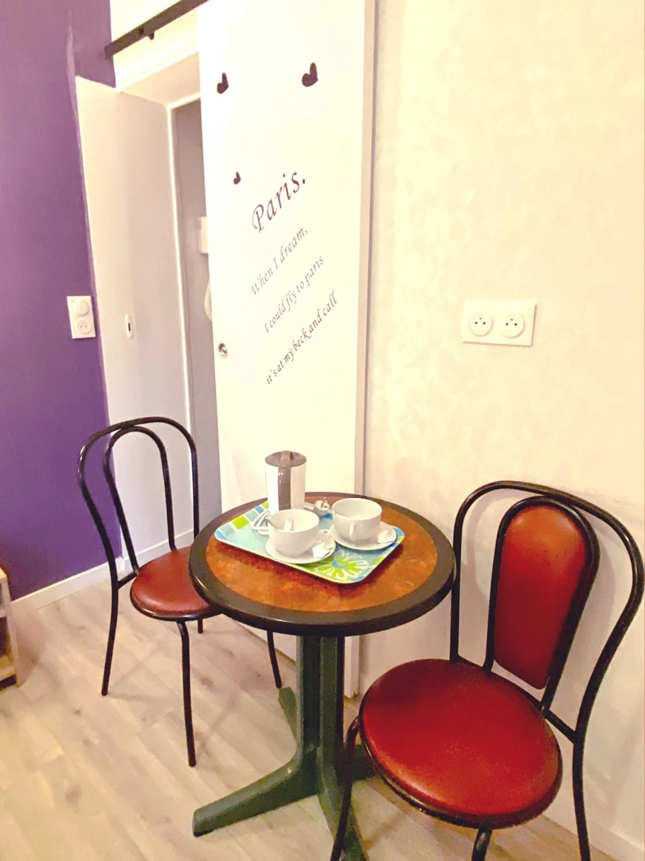 Food and drinks in Hotel Aviatic