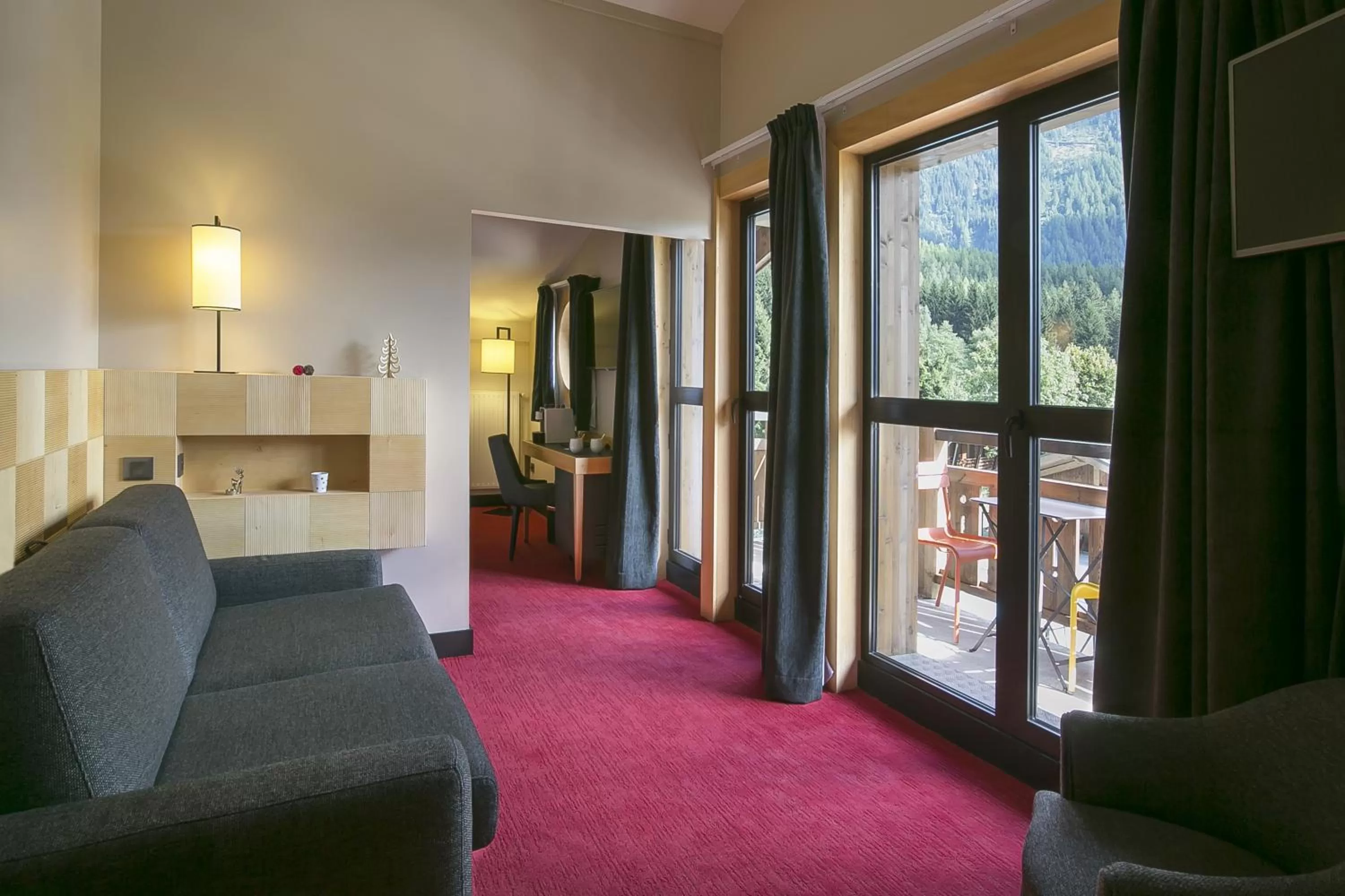 TV and multimedia in Excelsior Chamonix Hôtel & Spa