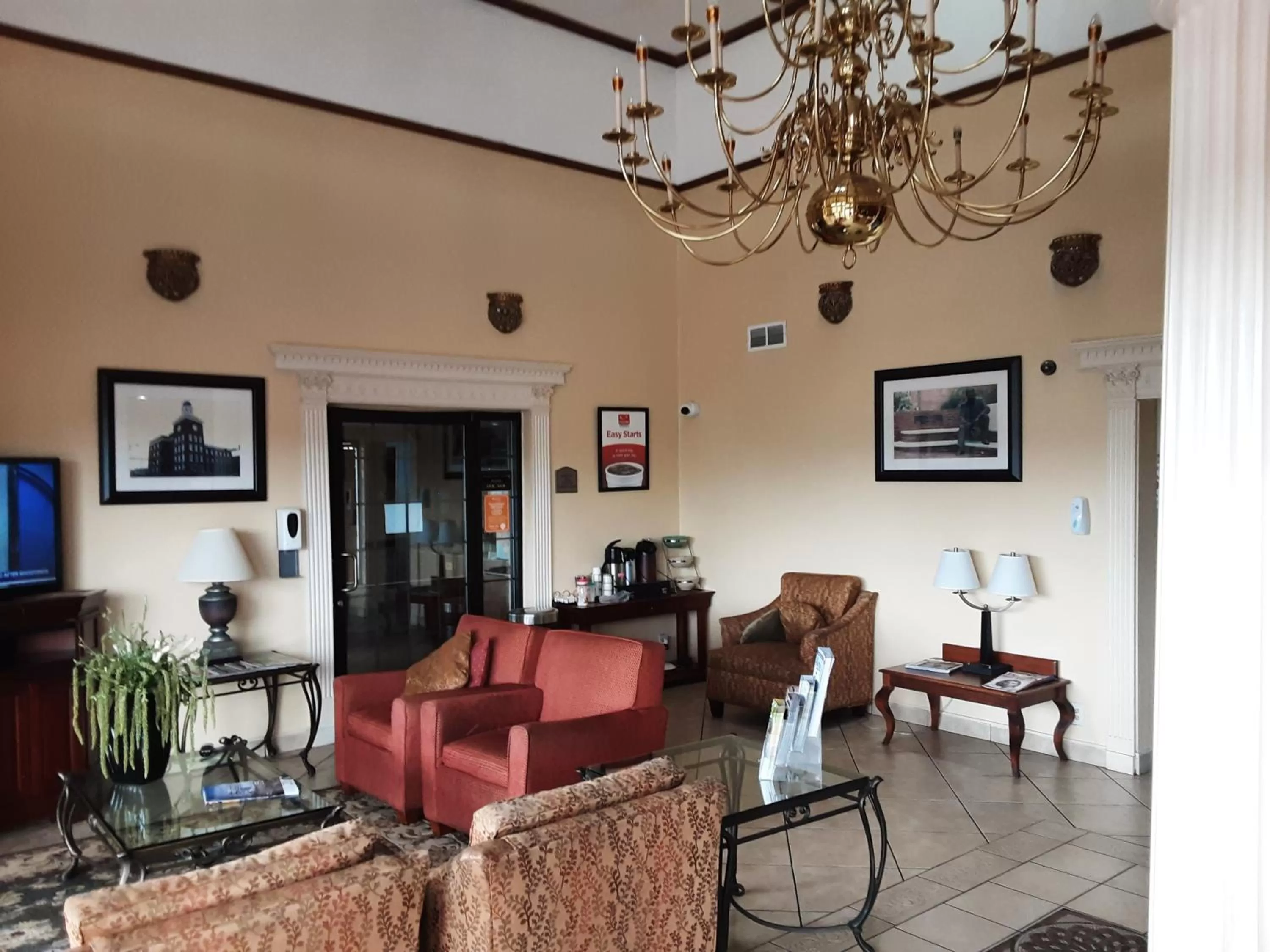 Econo Lodge Inn & Suites Griffin North