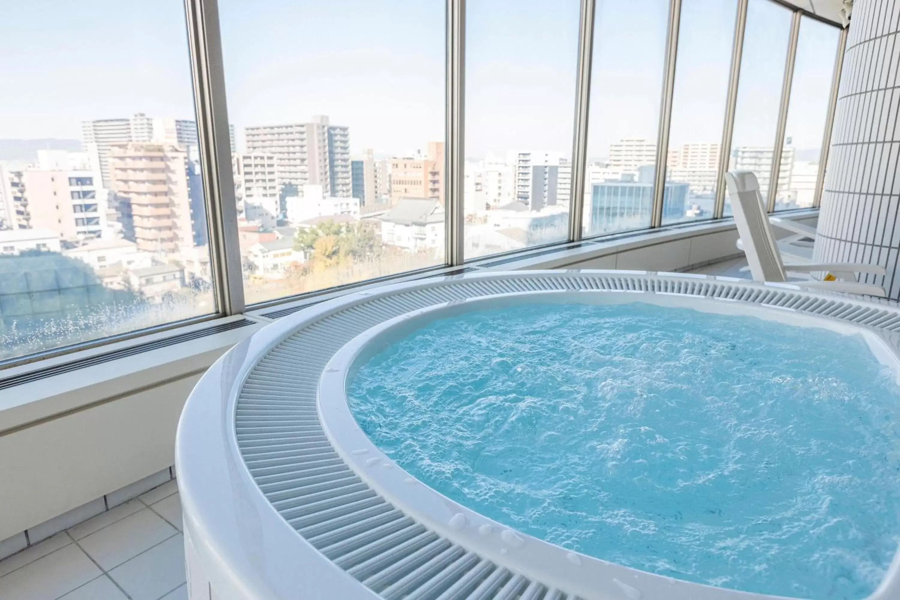 Swimming pool in The Westin Osaka