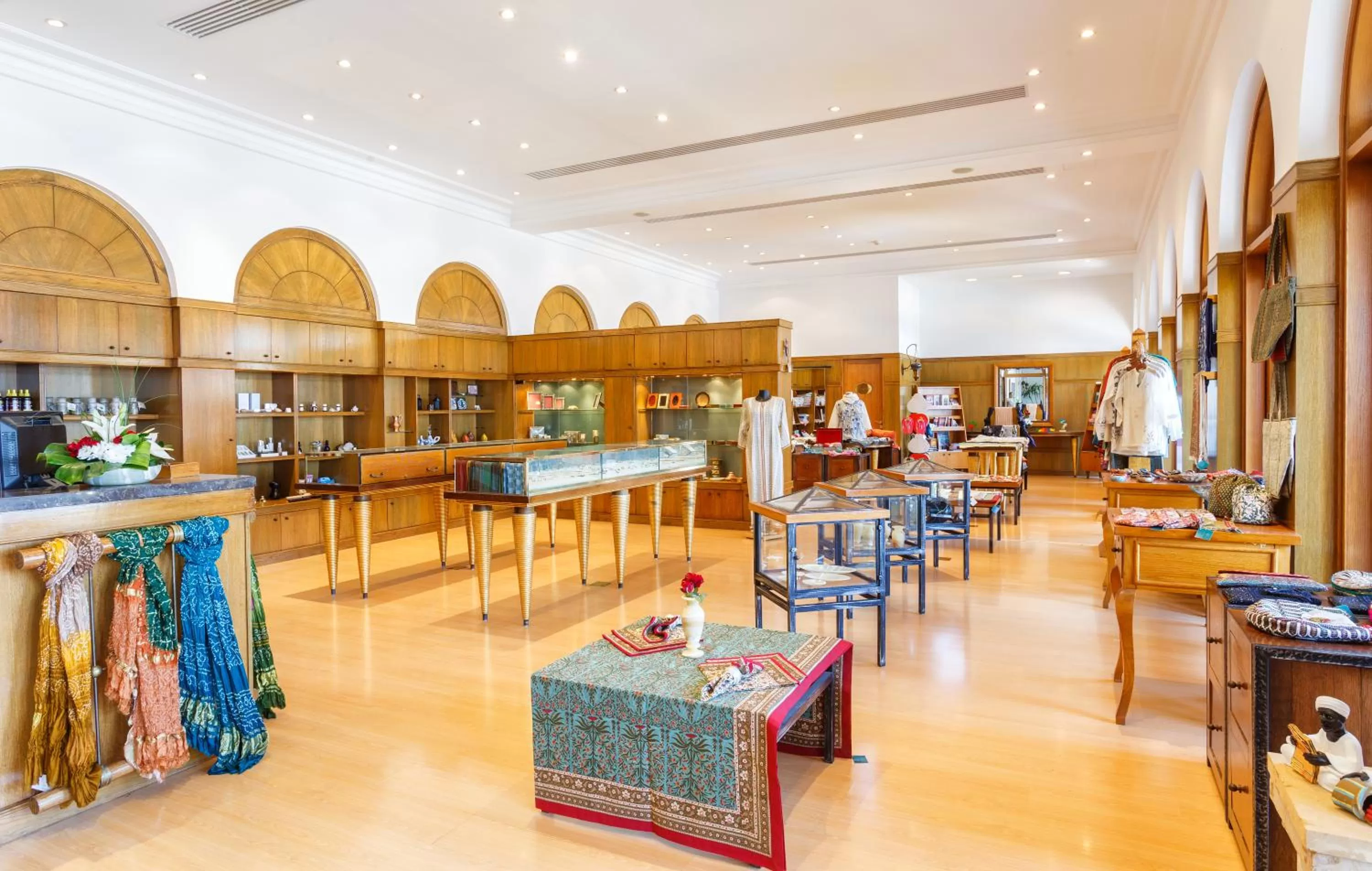 On-site shops in The Oberoi Beach Resort, Sahl Hasheesh