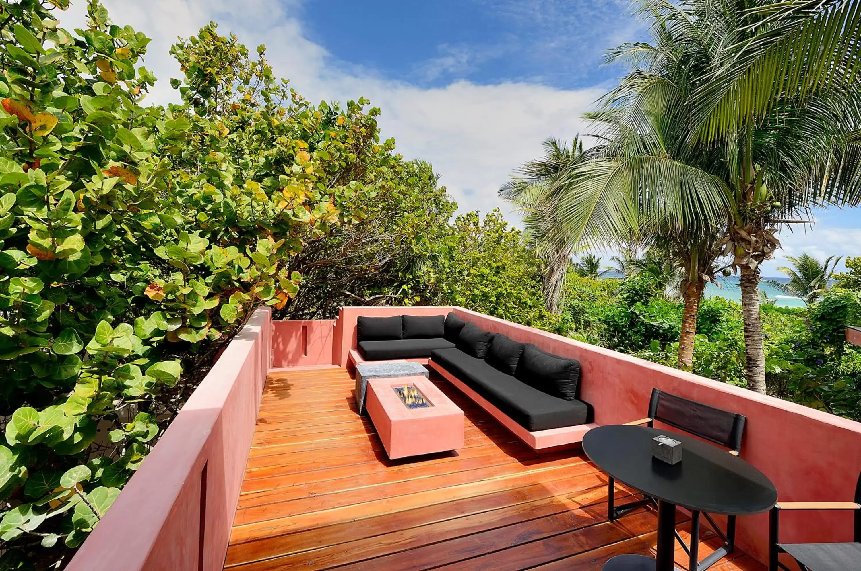 Living room, Balcony/Terrace in Tago Tulum by G Hotels