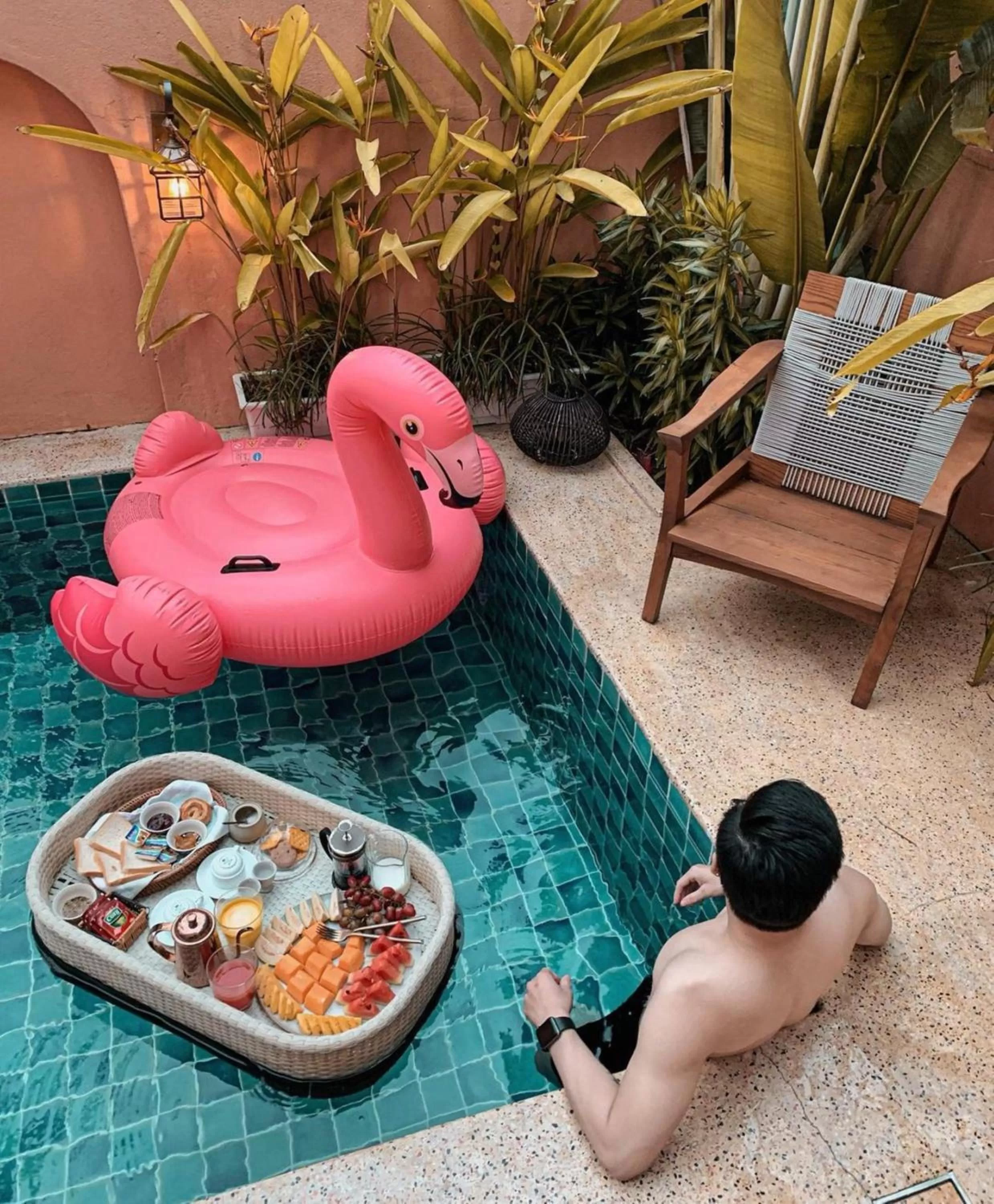 Swimming pool in The Mansion Hoi An by Minova