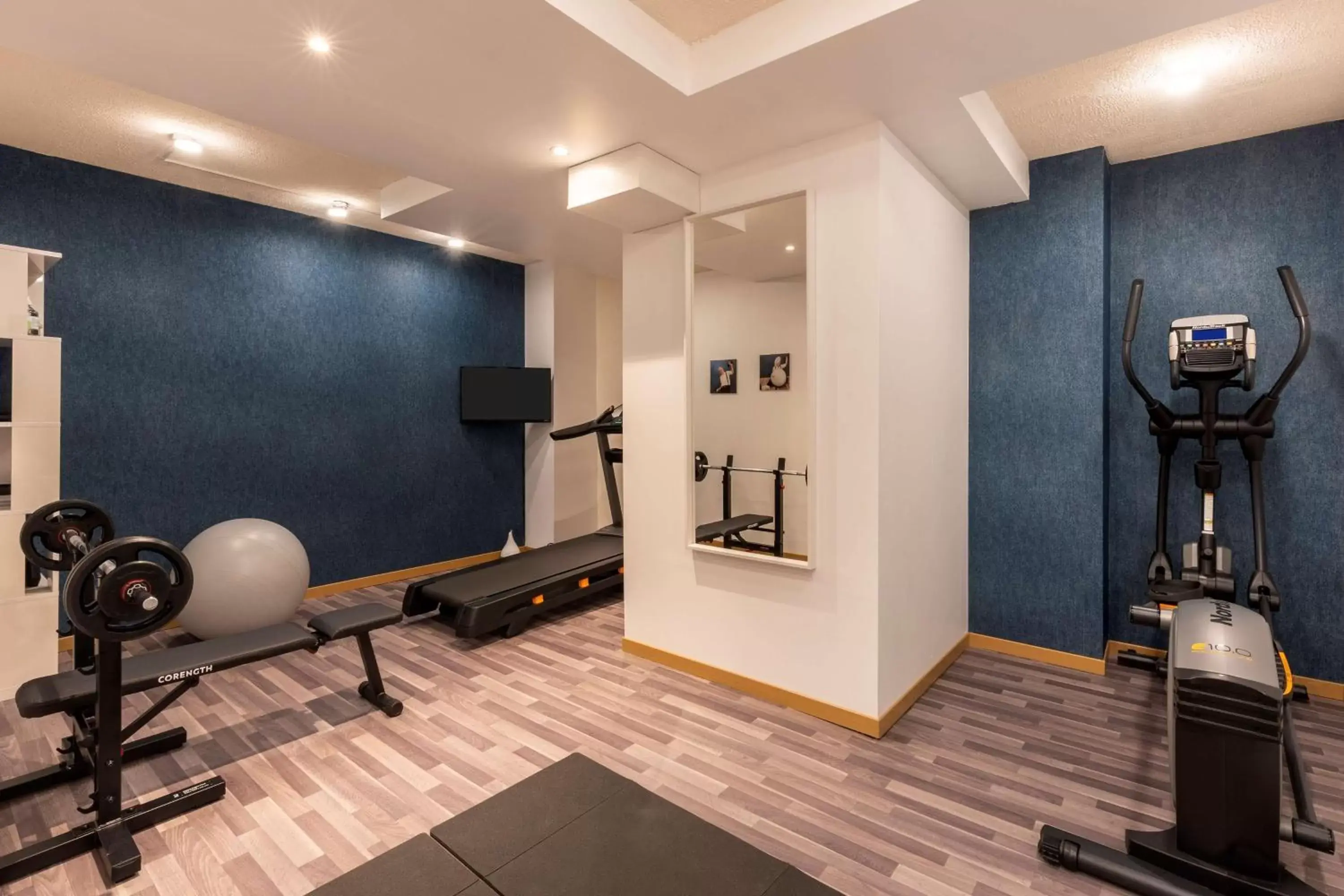 Spa and wellness centre/facilities, Fitness Center/Facilities in Best Western Plus Thionville Centre