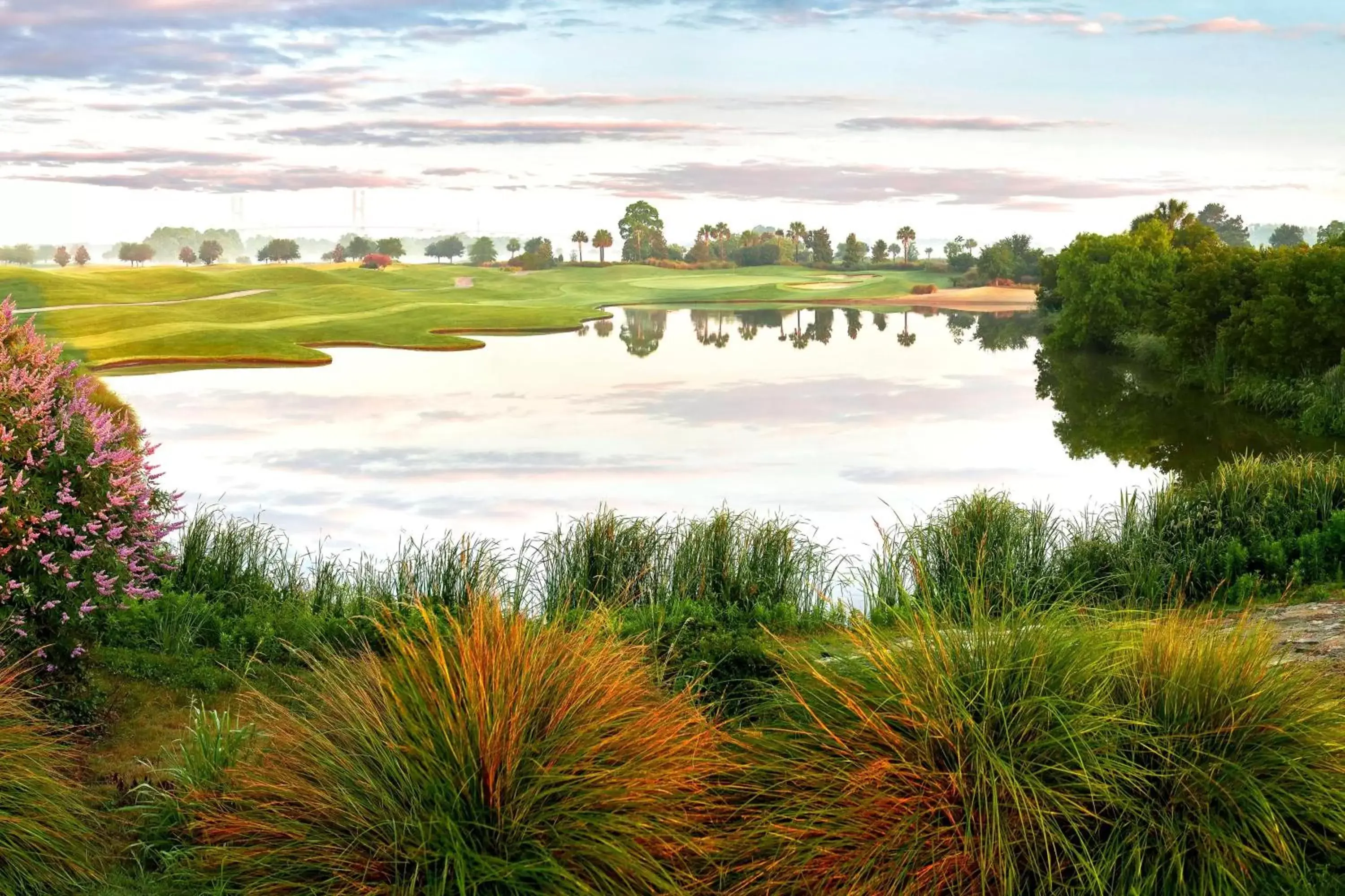 Golfcourse in The Westin Savannah Harbor Golf Resort & Spa