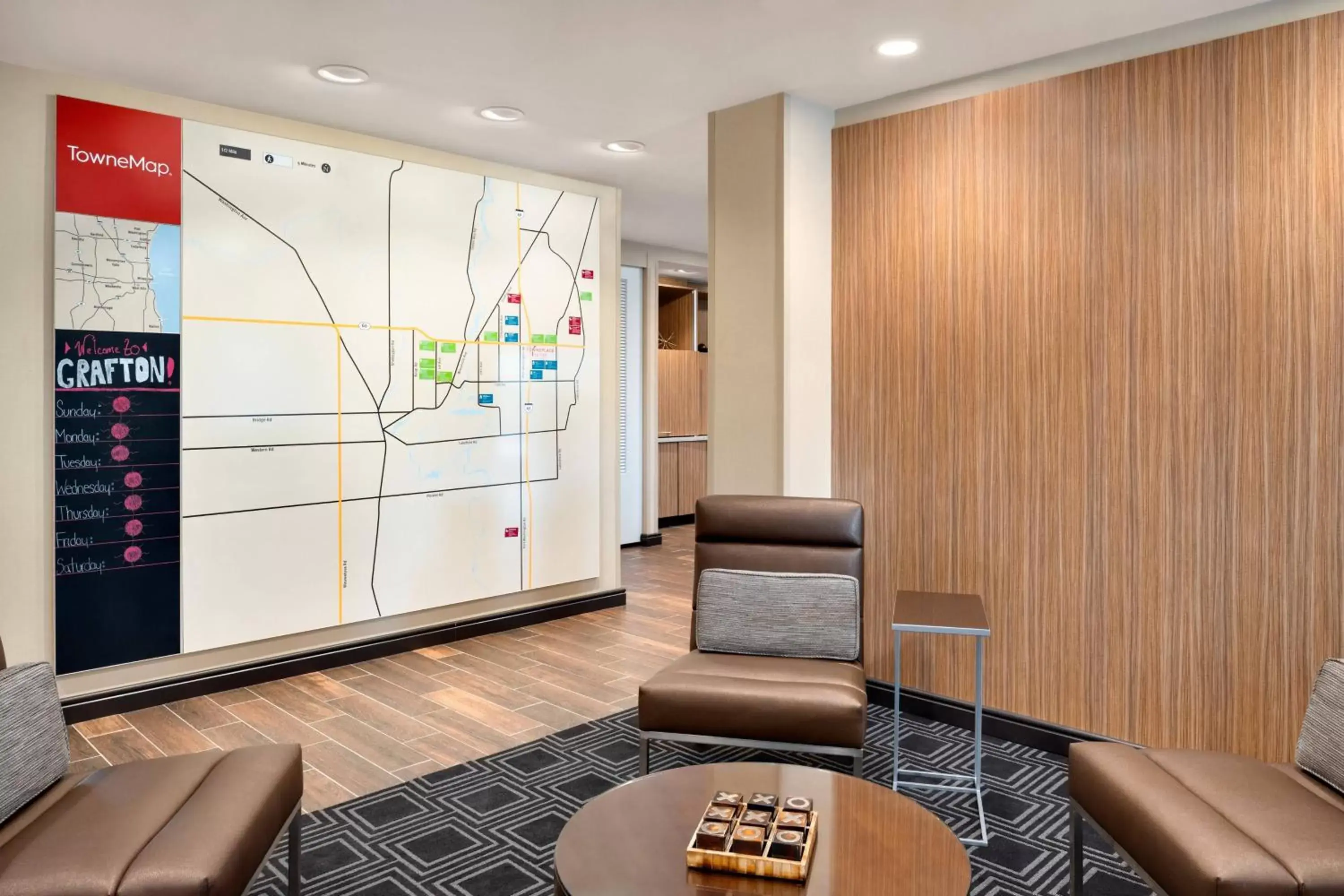 Location, Lobby/Reception in TownePlace Suites by Marriott Milwaukee Grafton