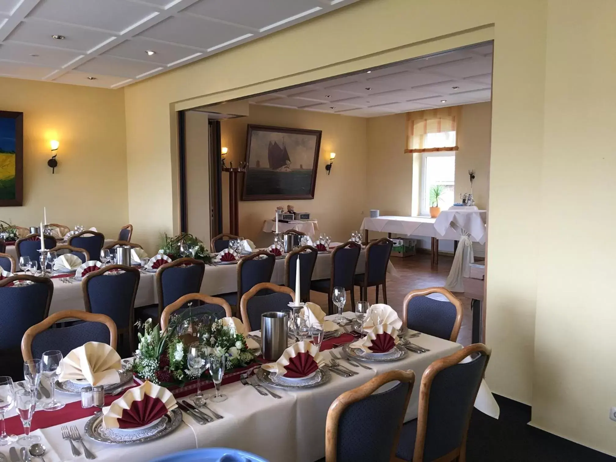 Banquet/Function facilities, Restaurant/Places to Eat in Hotel Kieler Förde