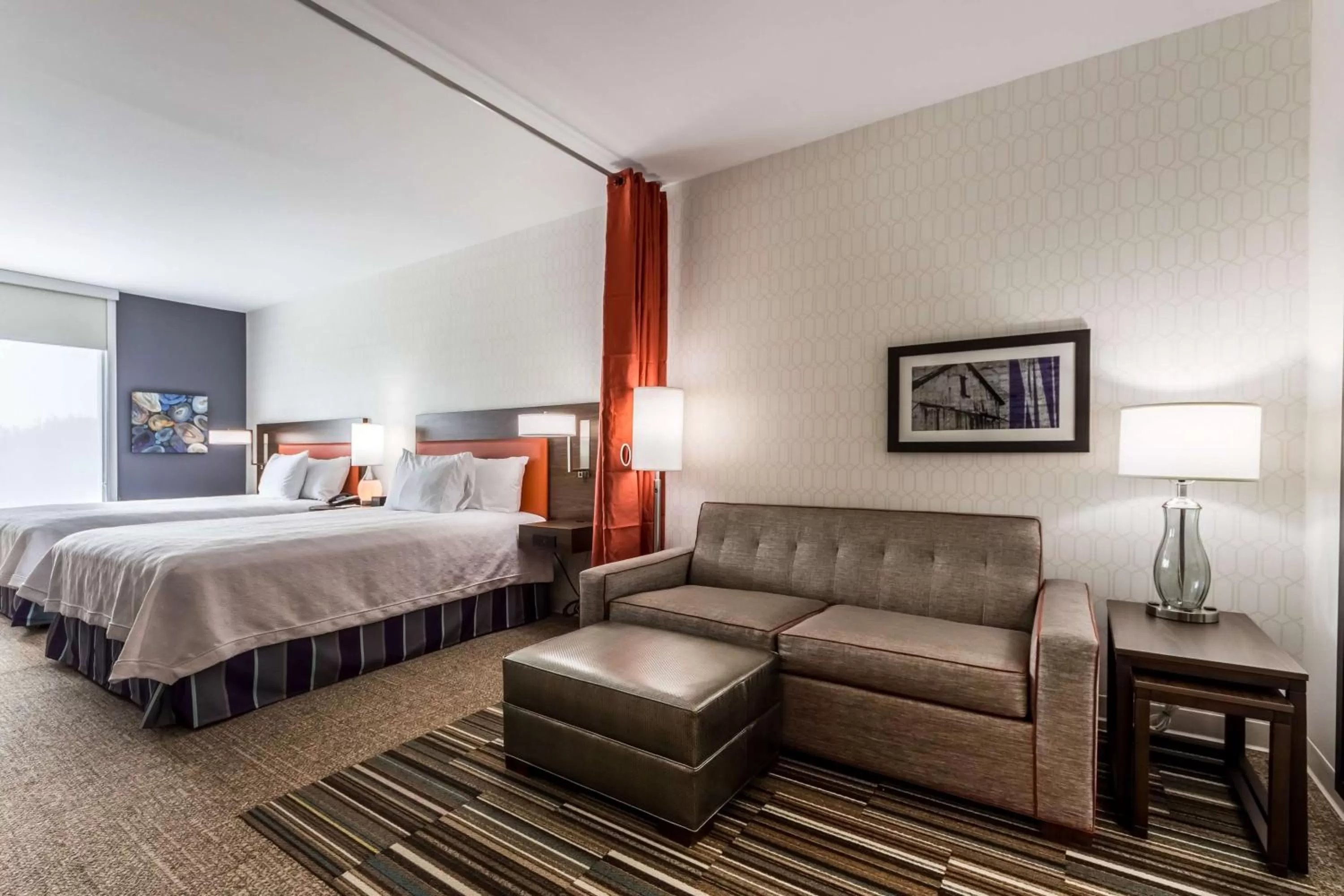 Living room, Bed in Home2 Suites By Hilton Fort Worth Northlake