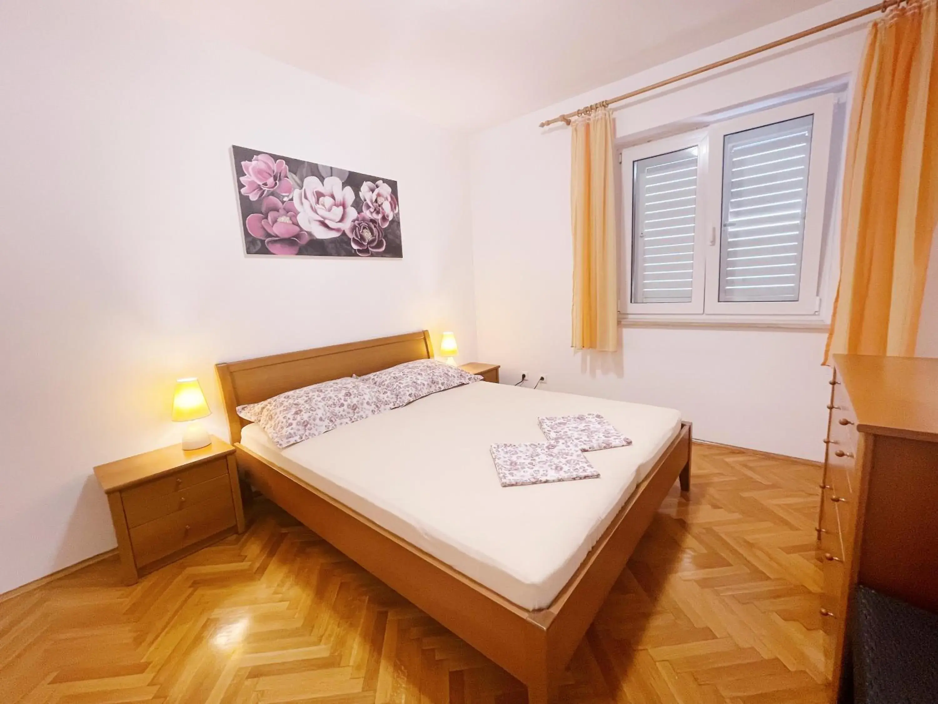 Bed in Apartments Villa Marijeta with Free Parking Bed in Apartments Villa Marijeta with Free Parking