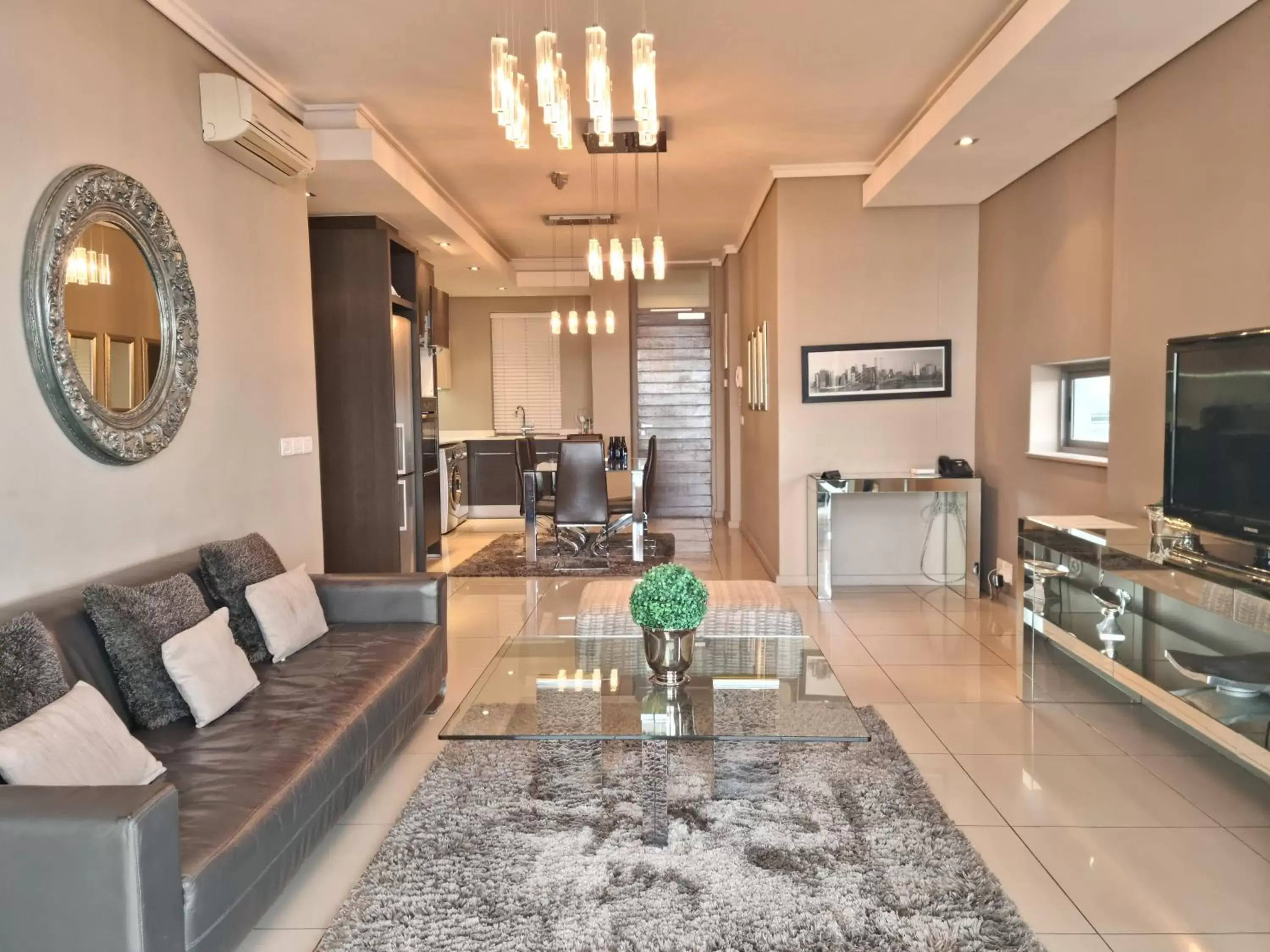 Living room, Seating Area in The Residences at Crystal Towers