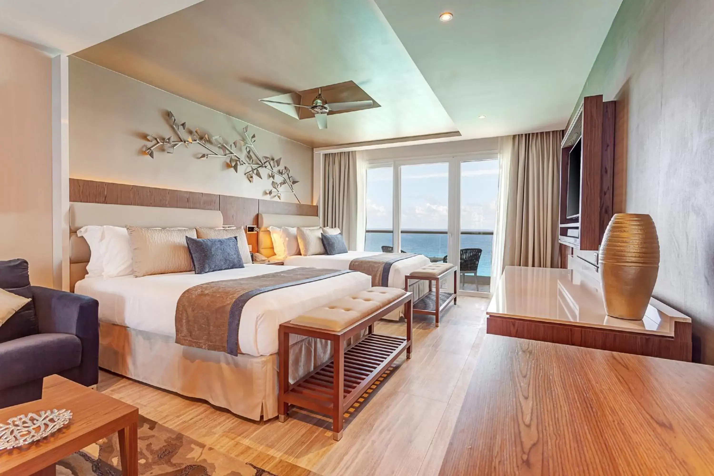 Bedroom in Royalton CHIC Cancun, An Autograph Collection All-Inclusive Resort - Adults Only