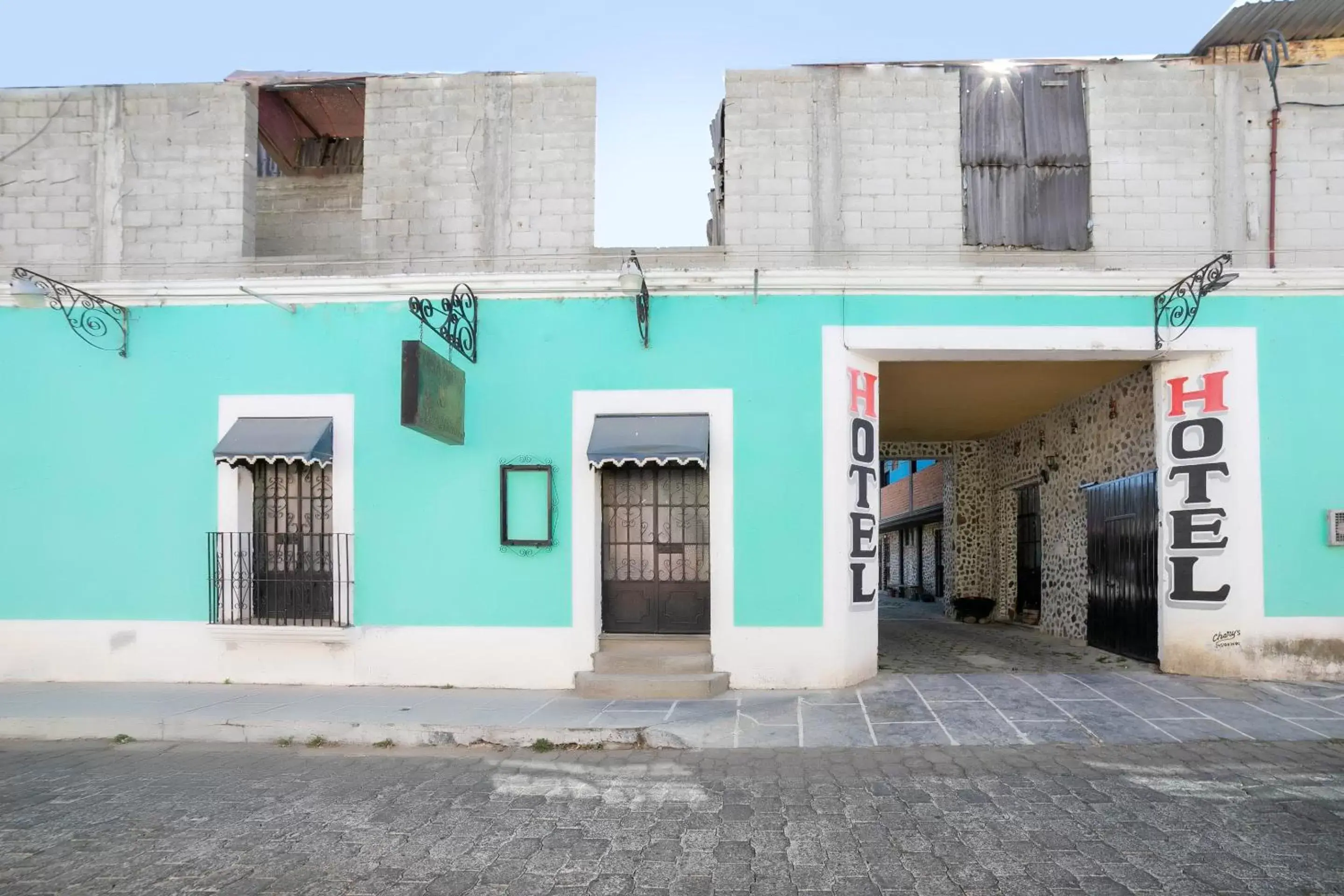 Facade/entrance, Property Building in OYO Casa Vieja,Ciudad Serdán,Museo La Magnolia