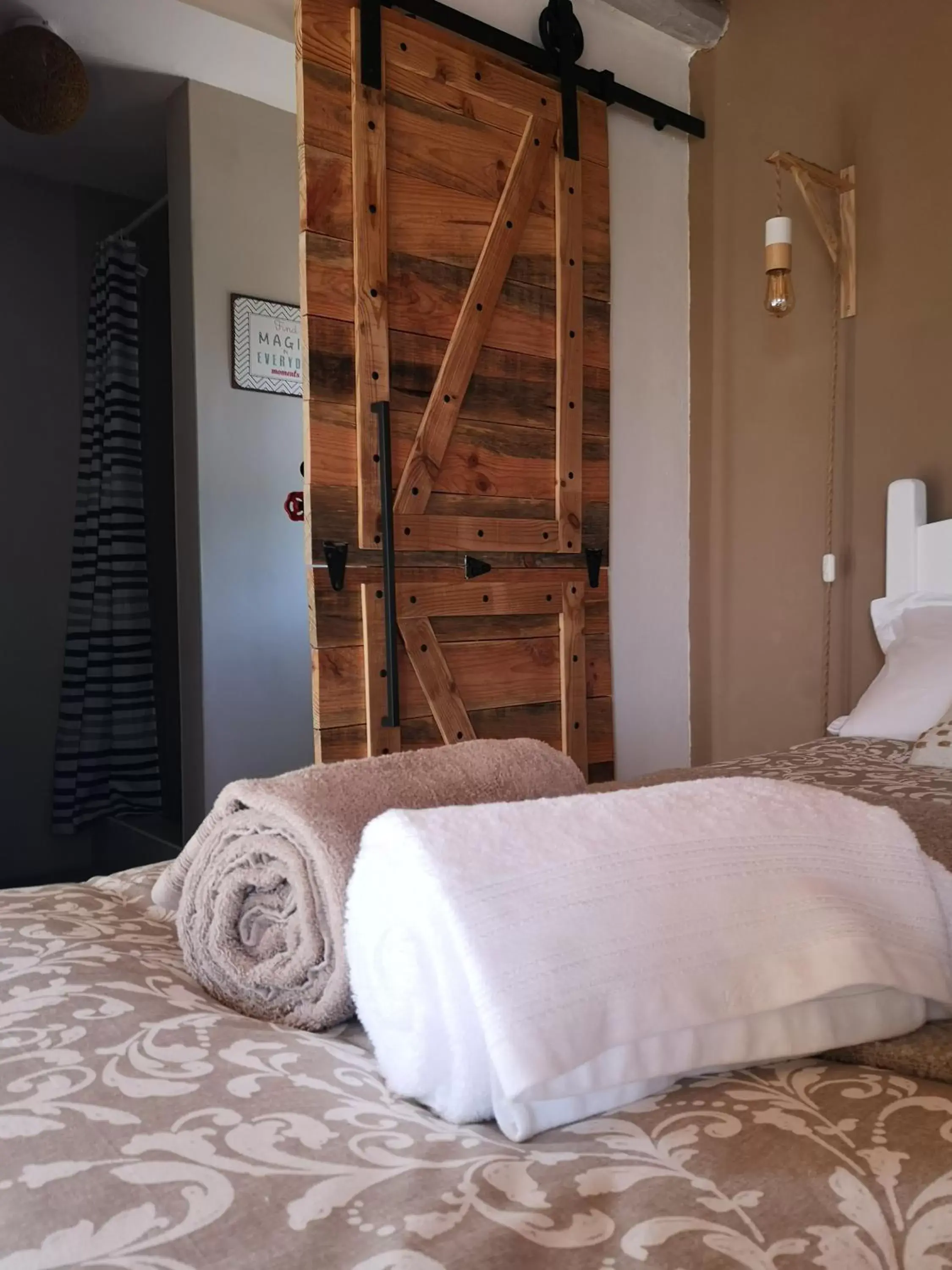 Bathroom, Bed in Quinta Da Familia