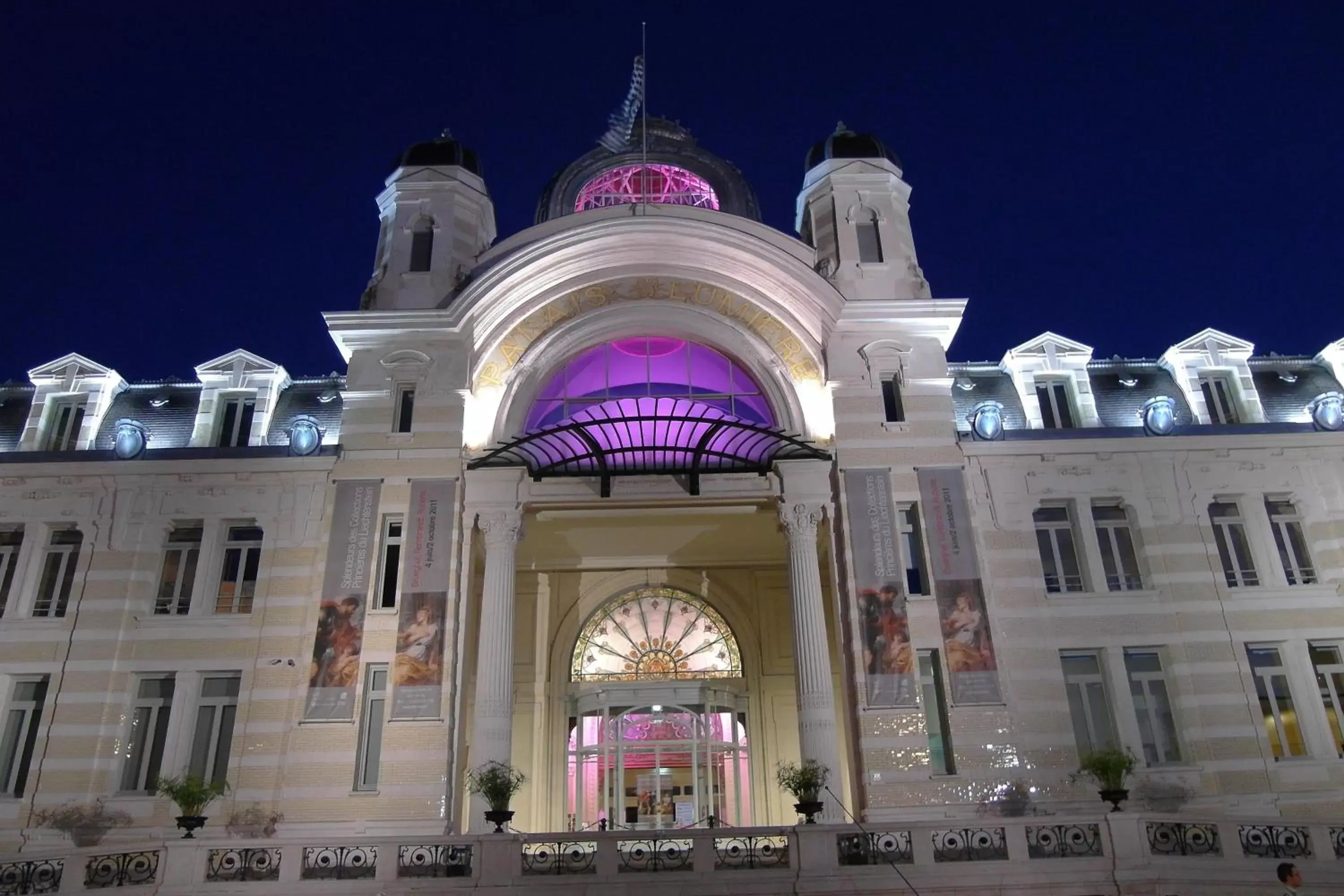 Nearby landmark, Property Building in Hotel Le Littoral