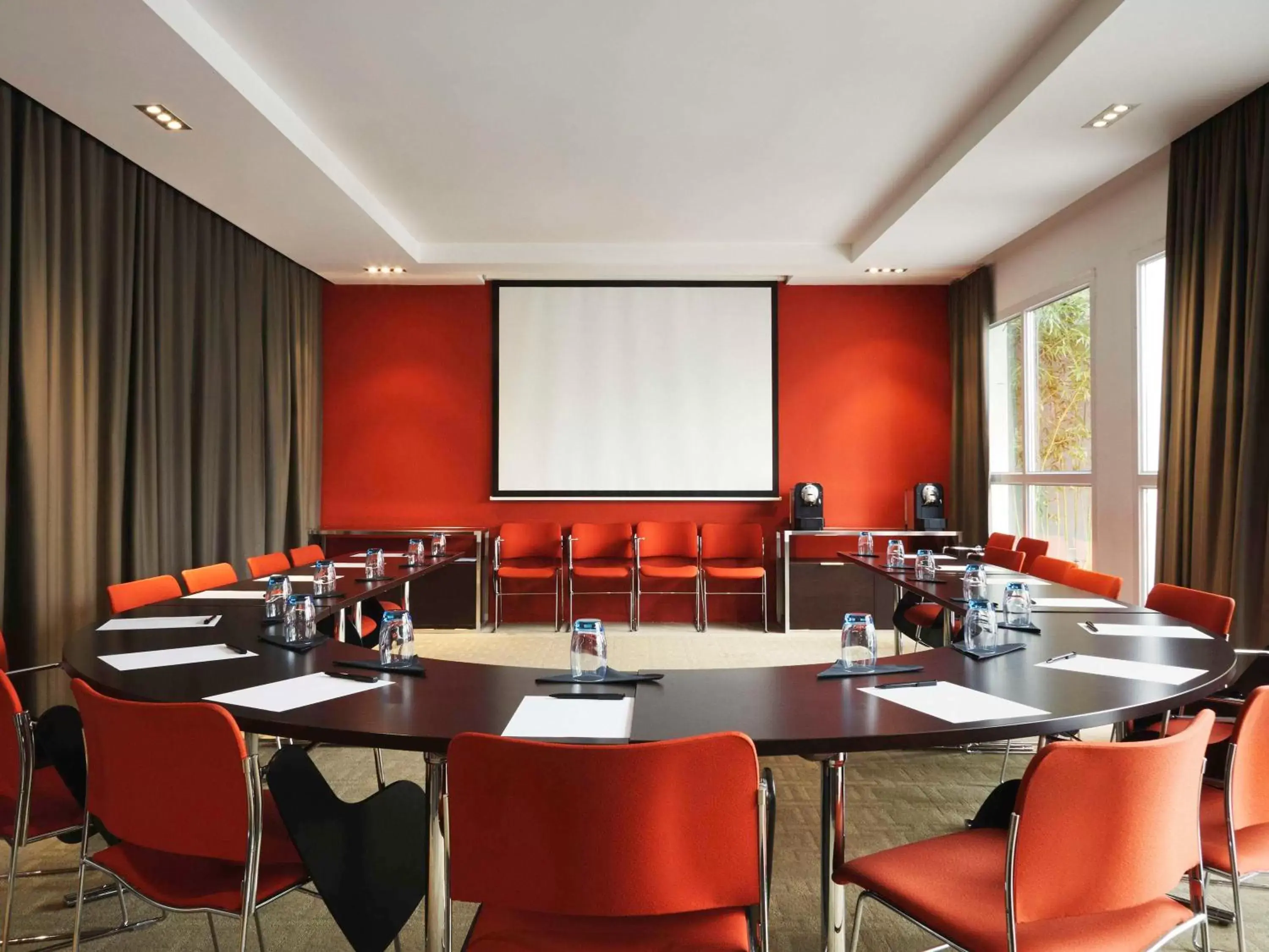 Meeting/conference room in Aparthotel Adagio Marseille Timone