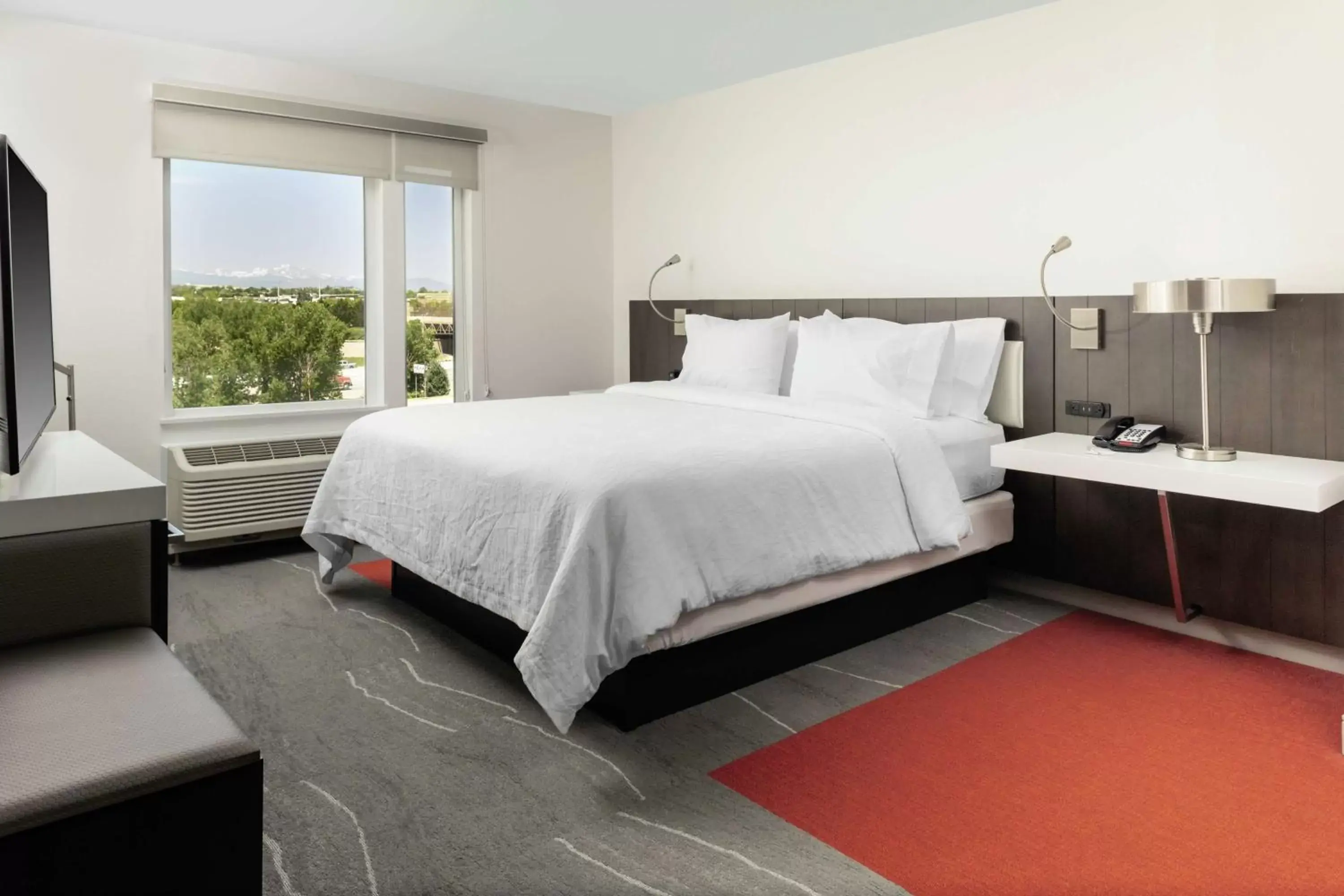 Bedroom, Bed in Hilton Garden Inn Denver/Thornton