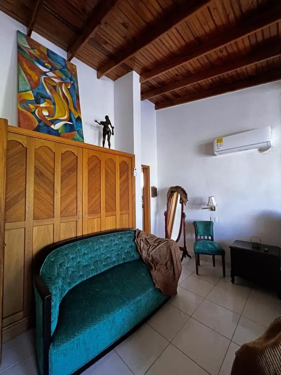 Bed in Sunset Paradise Bed in Sunset Paradise