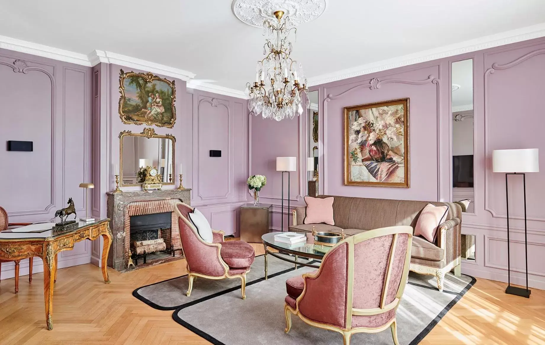 Photo of the whole room, Seating Area in Hôtel Lancaster Paris Champs-Elysées