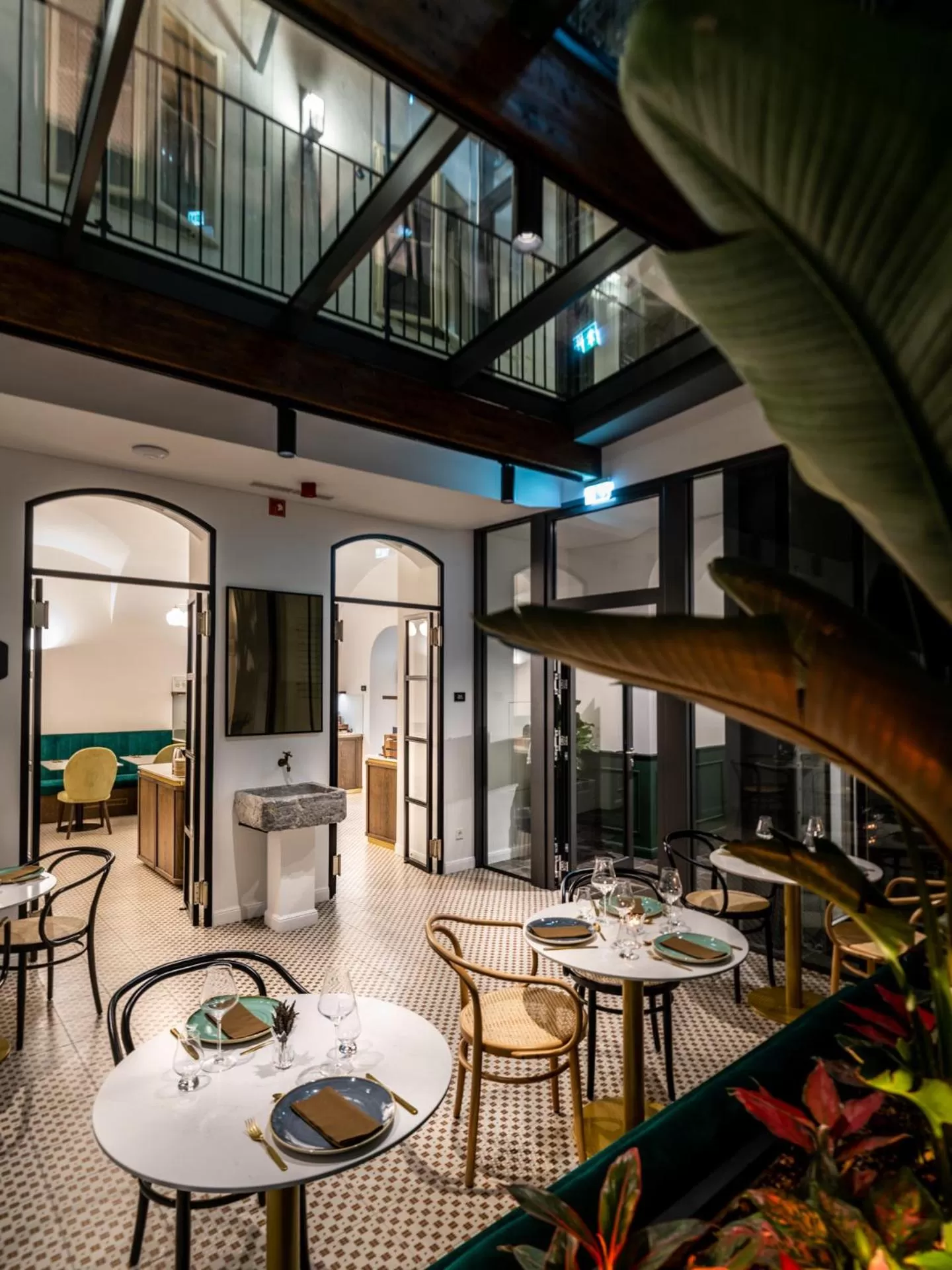 Dining area in Hotel Heritage