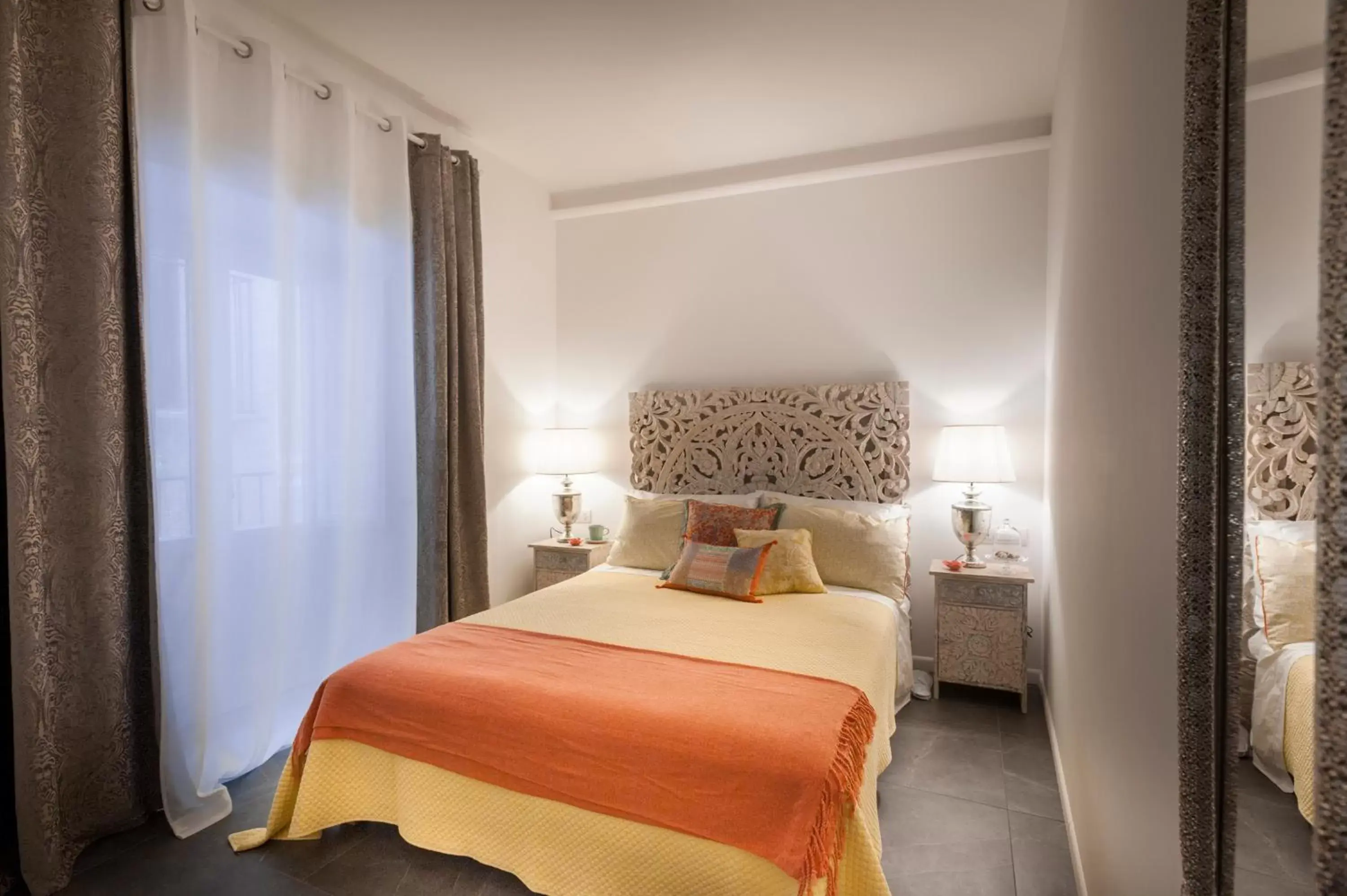 Classic Double Room with Balcony in Palazzo Natoli Boutique Hotel