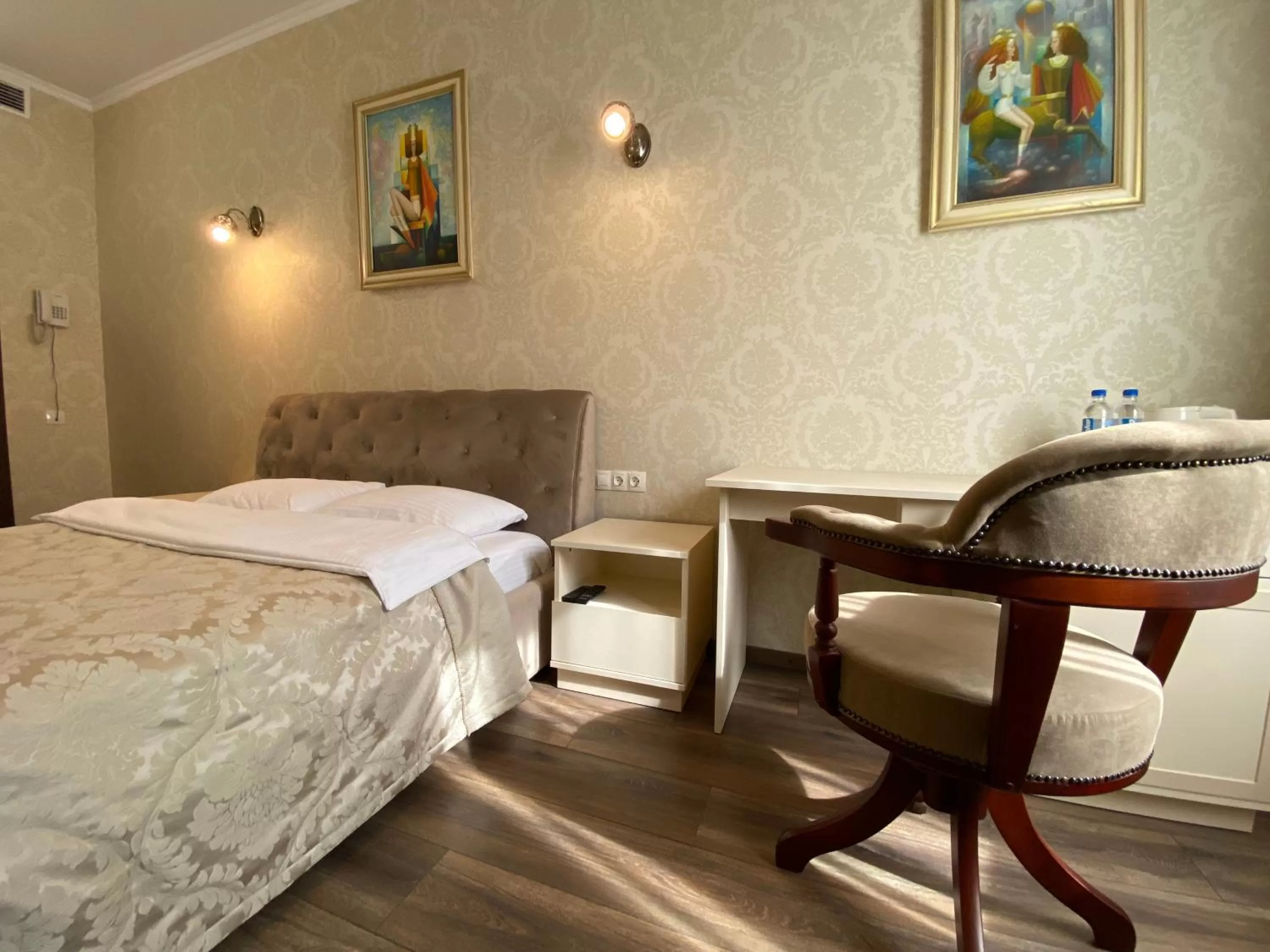 Bed in Hotel "Mandarin Clubhouse"