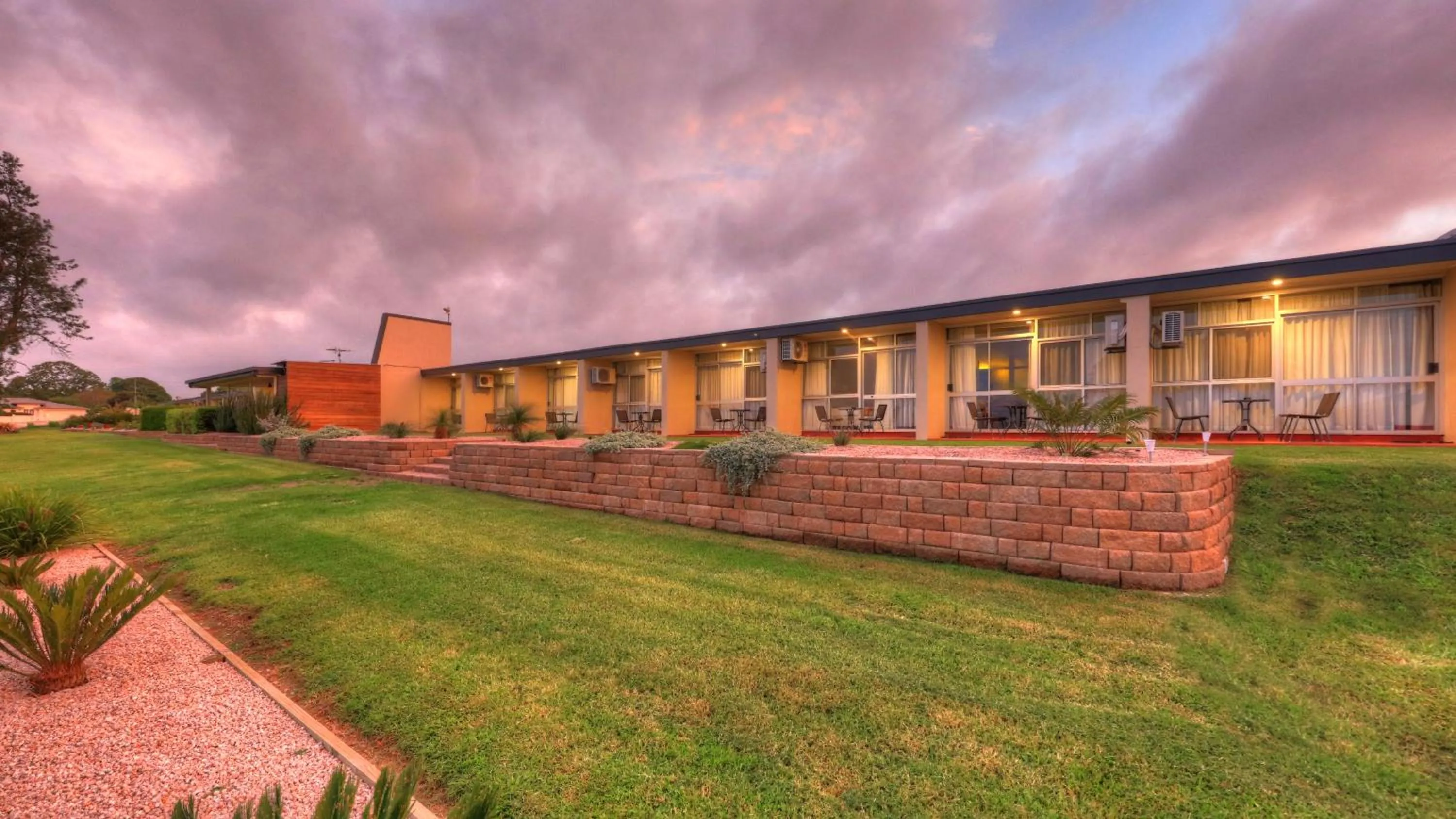 Property building in Atherton Motel