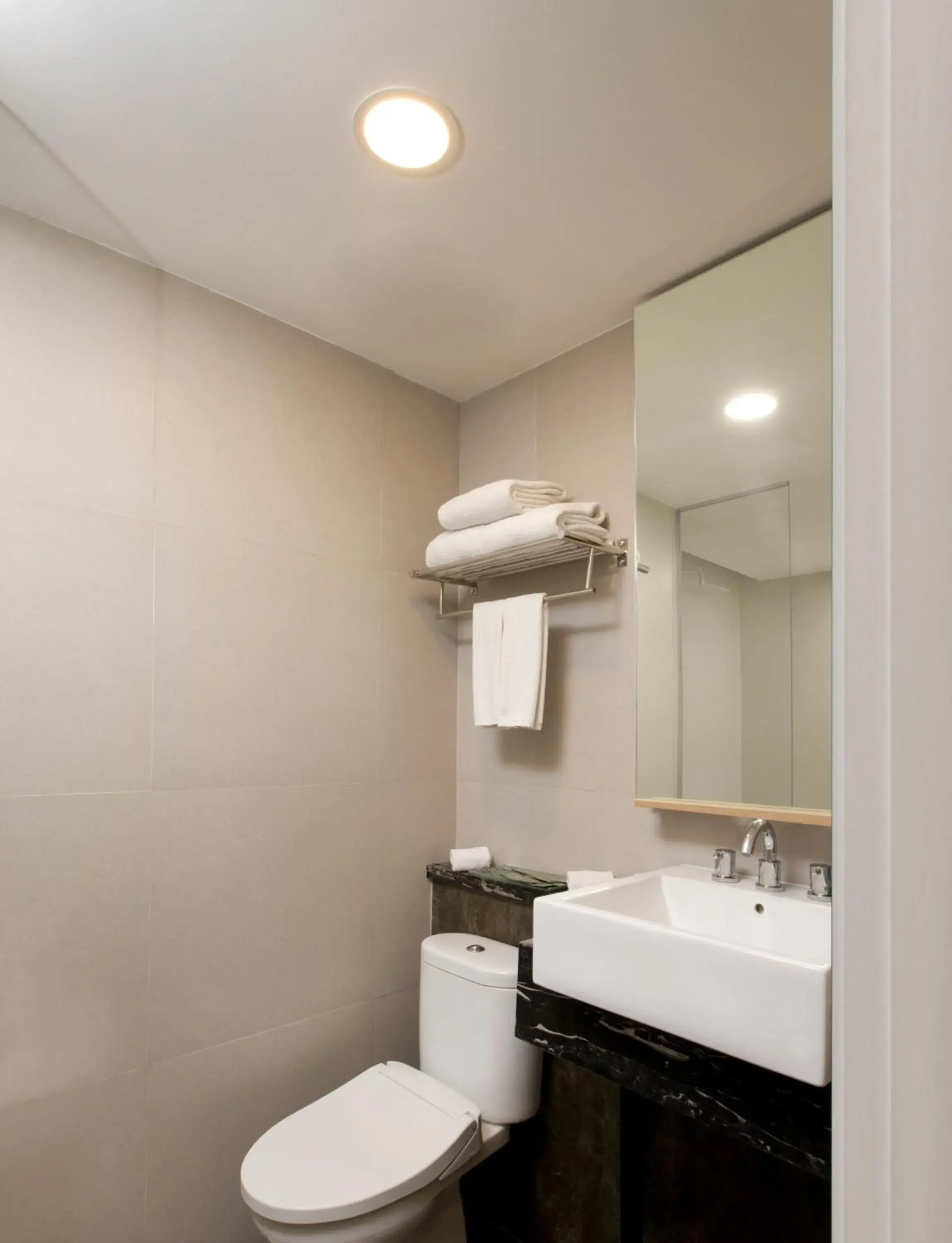 Bathroom in Hotel Santika Mega City - Bekasi