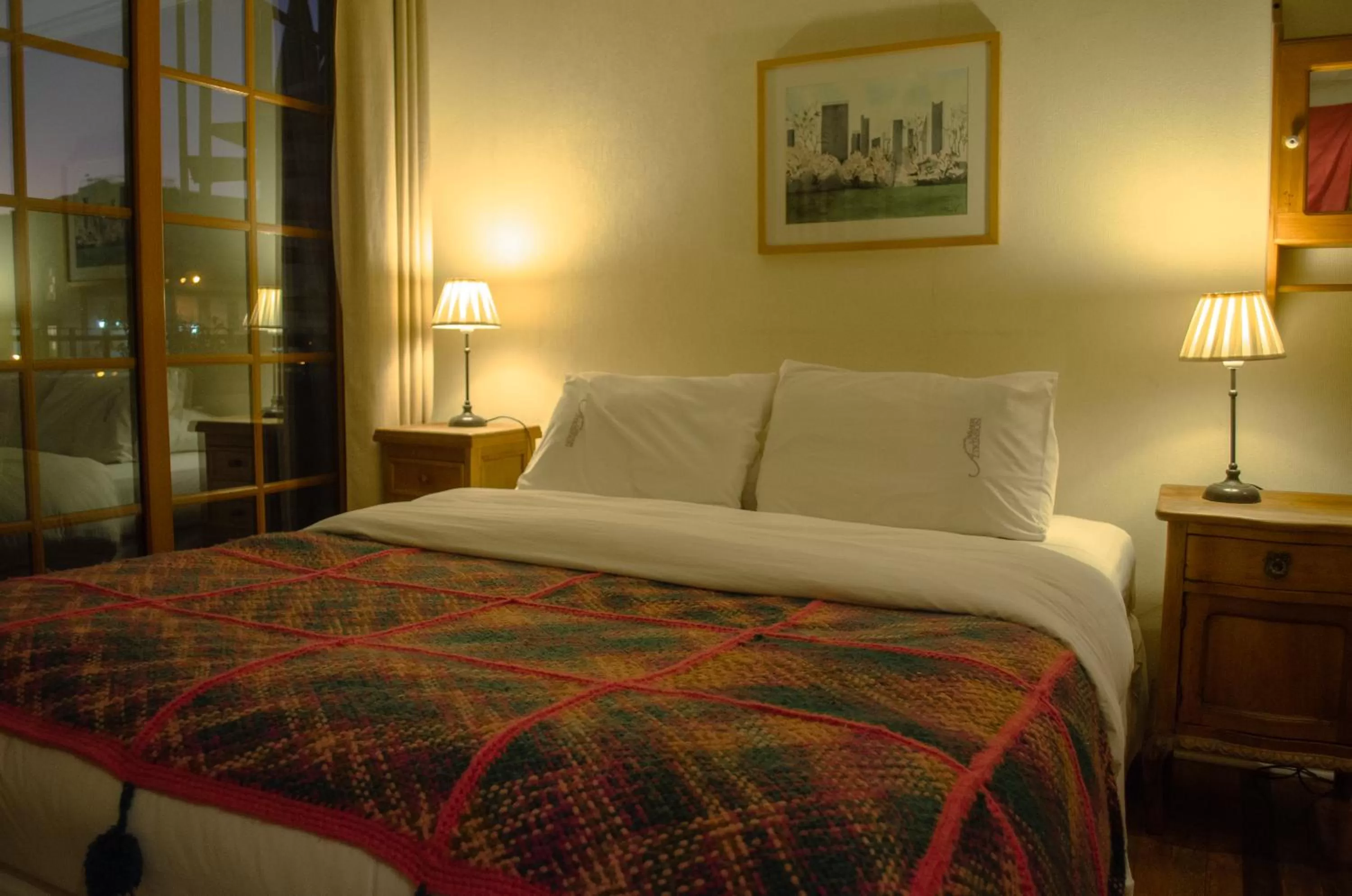 Bed in Hotel Manoir Atkinson