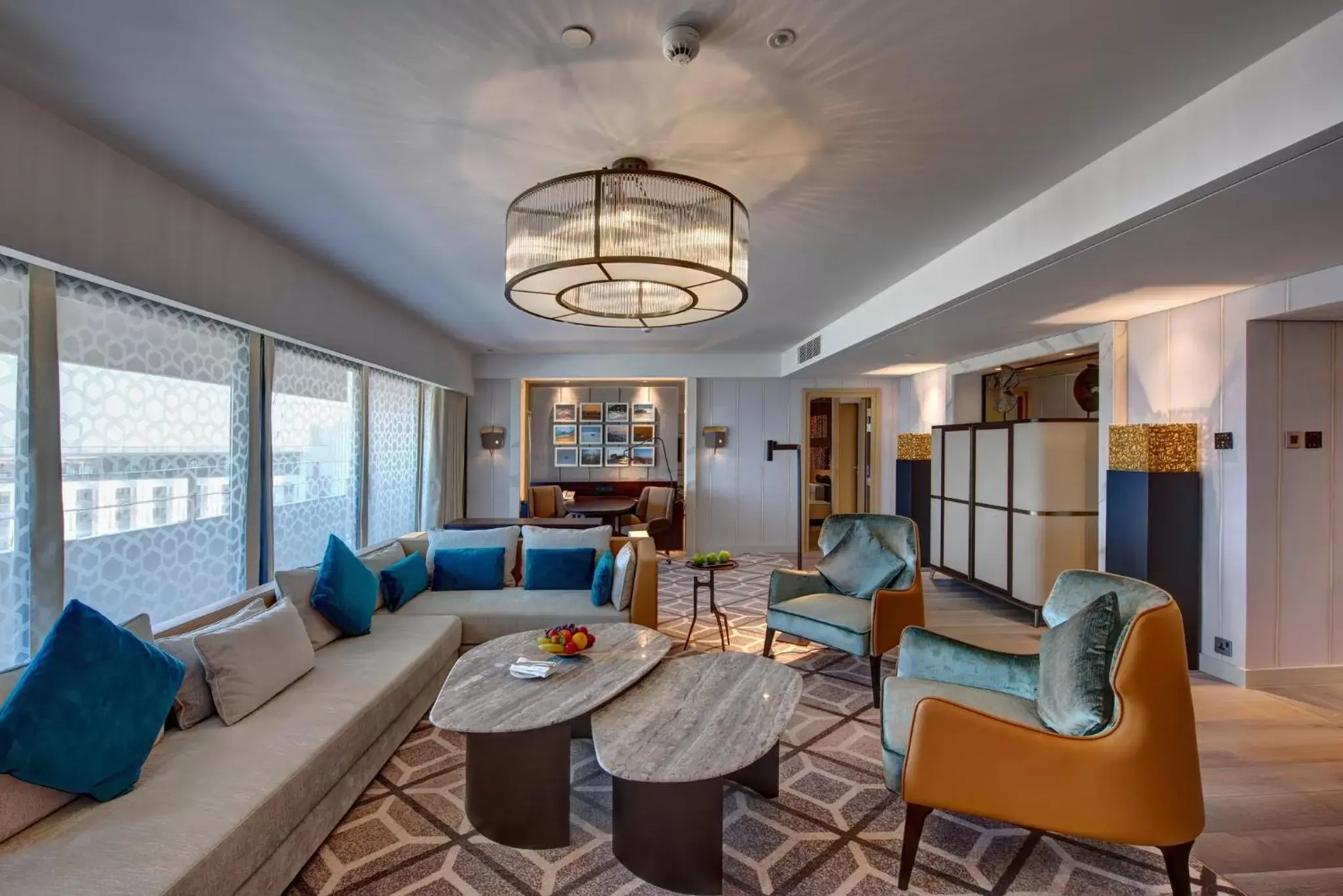 Photo of the whole room, Seating Area in InterContinental Muscat, an IHG Hotel