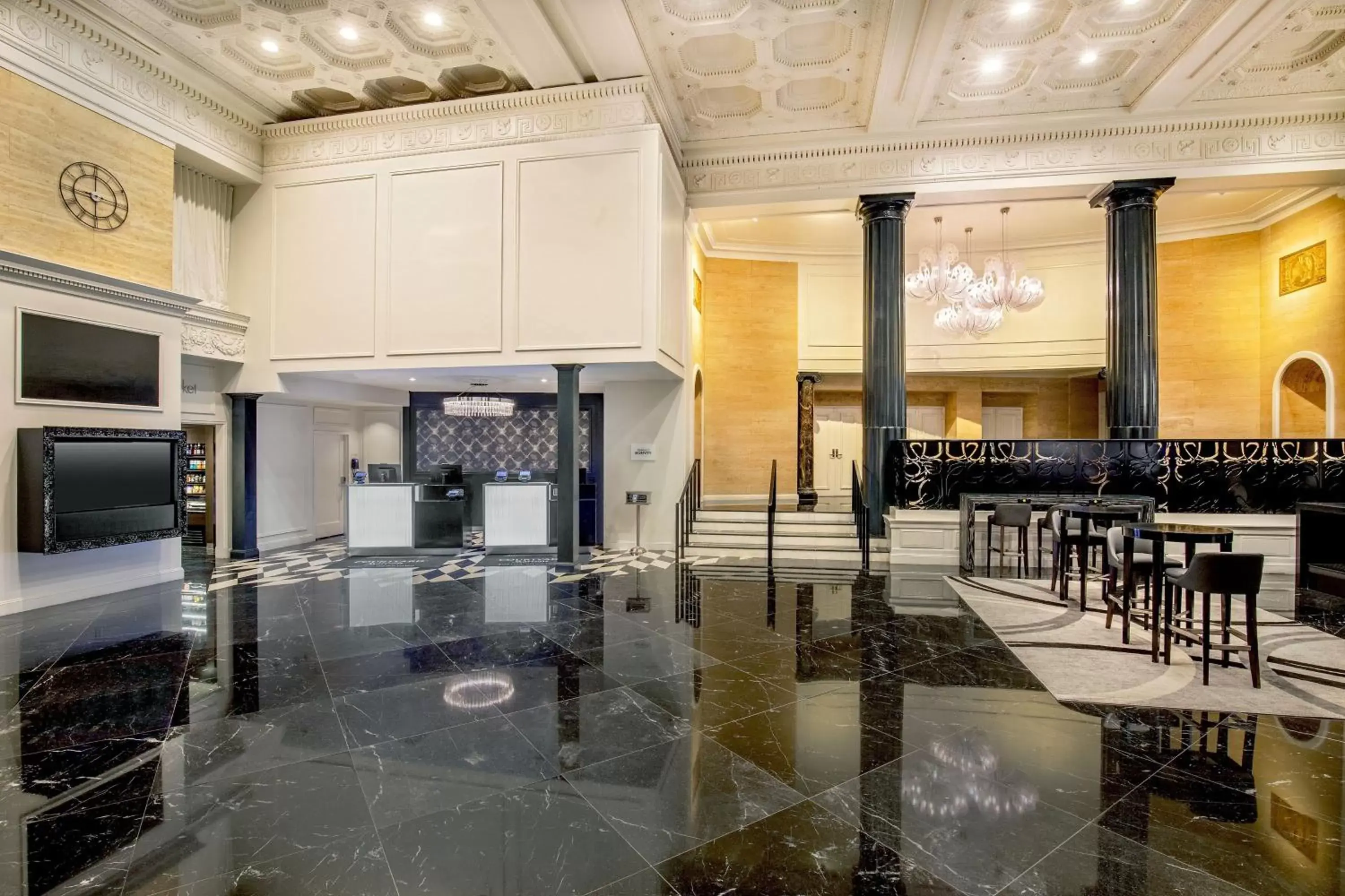 Lobby or reception in Courtyard by Marriott Boston Downtown