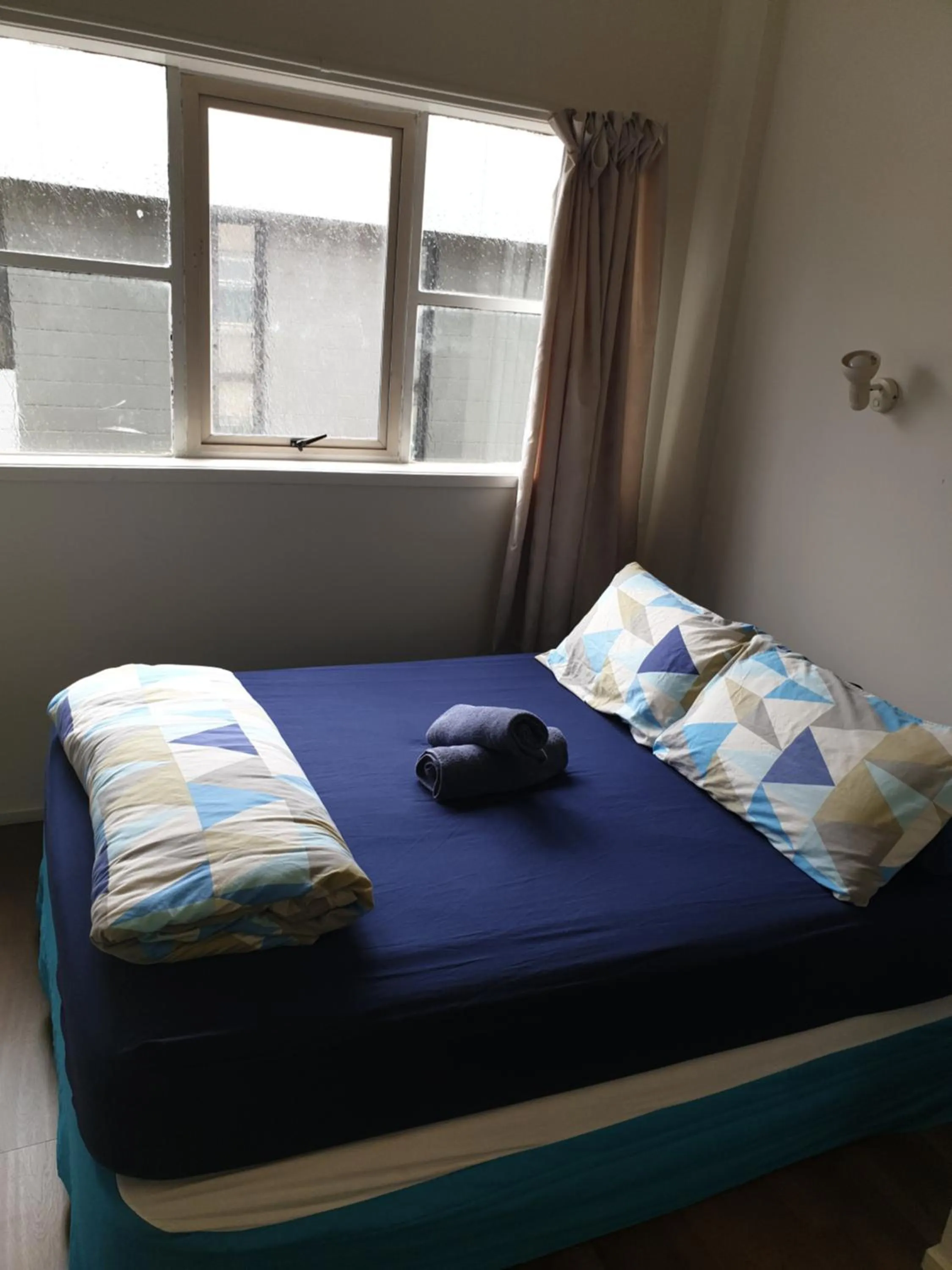 Bed in Backpackers Central Hamilton