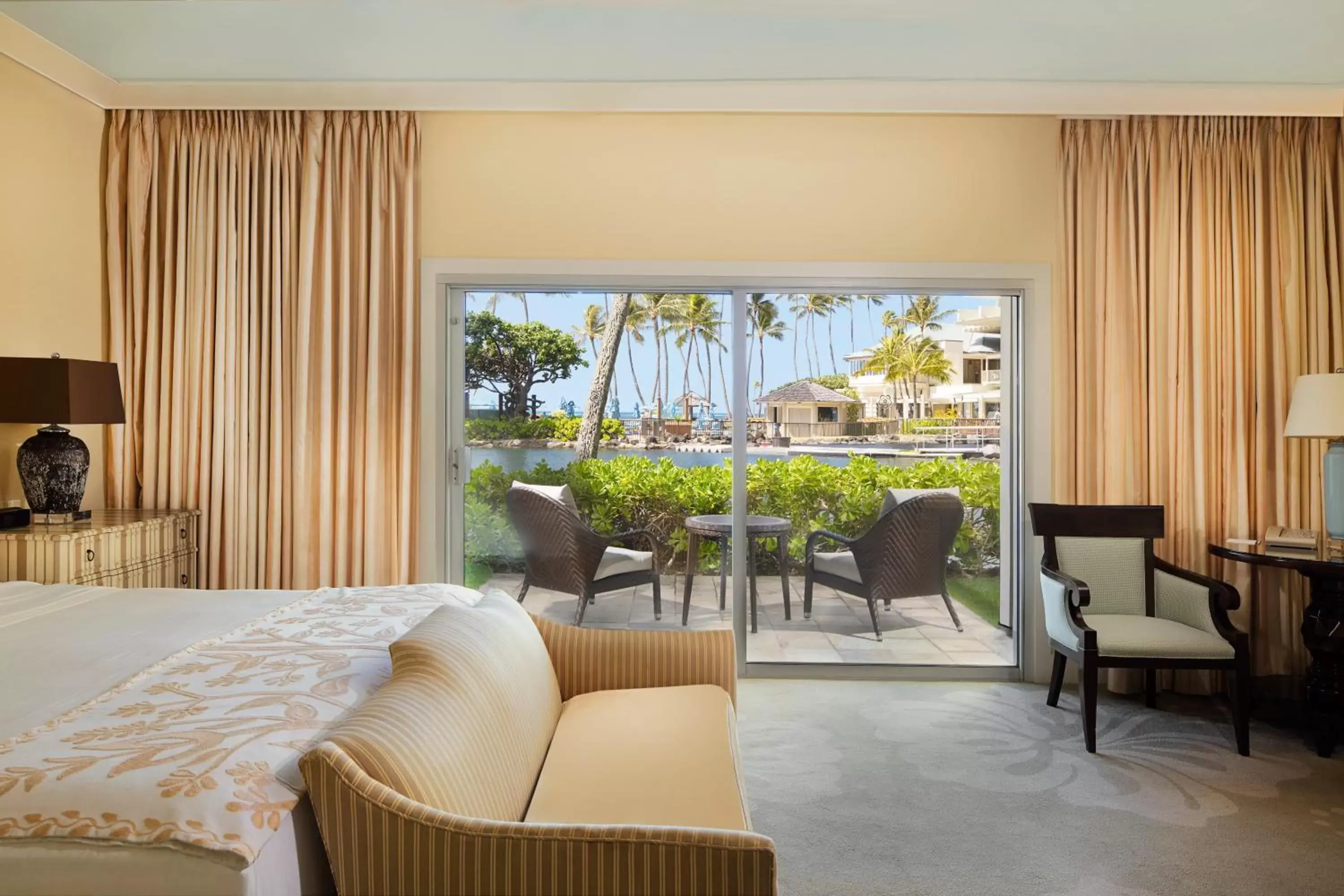 Bedroom in The Kahala Hotel and Resort