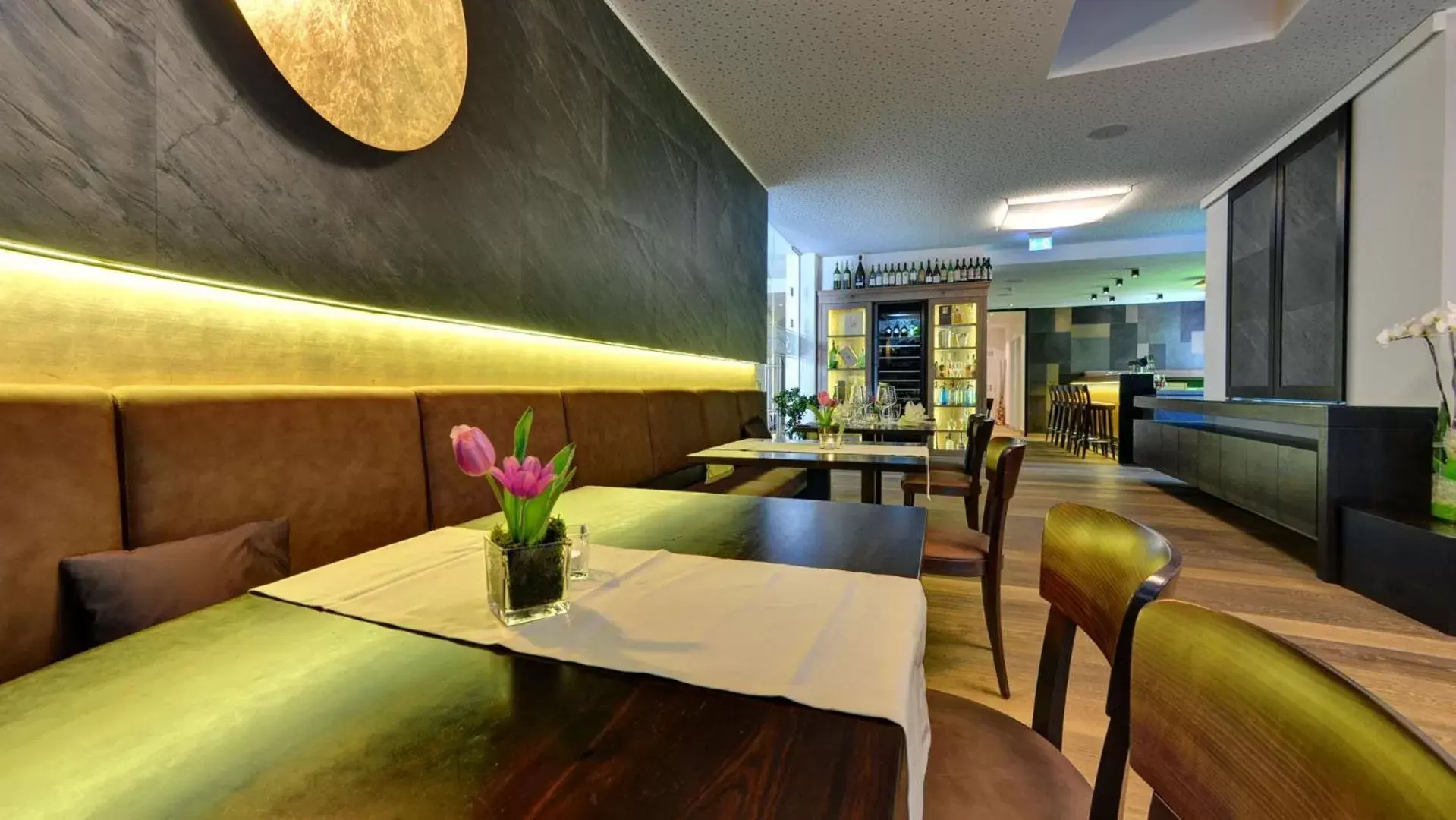 Restaurant/Places to Eat in Hotel Staffler