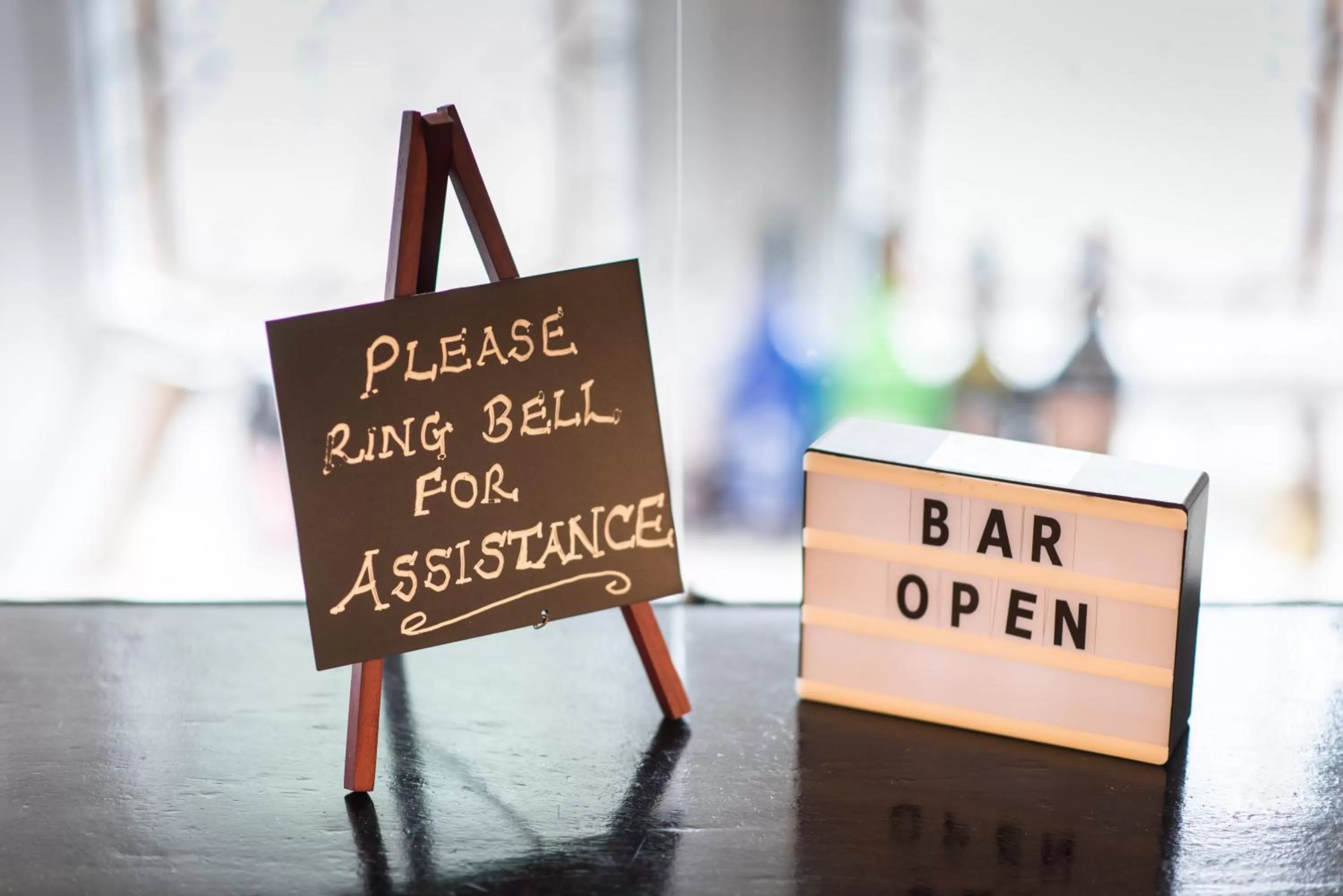 Lounge or bar in Grovefield Manor