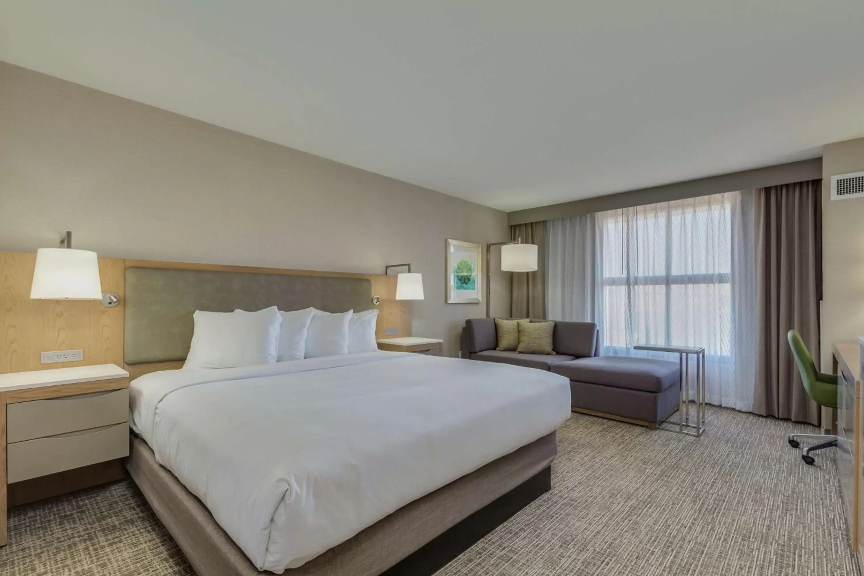 Bedroom, Bed in DoubleTree by Hilton Chandler Phoenix, AZ