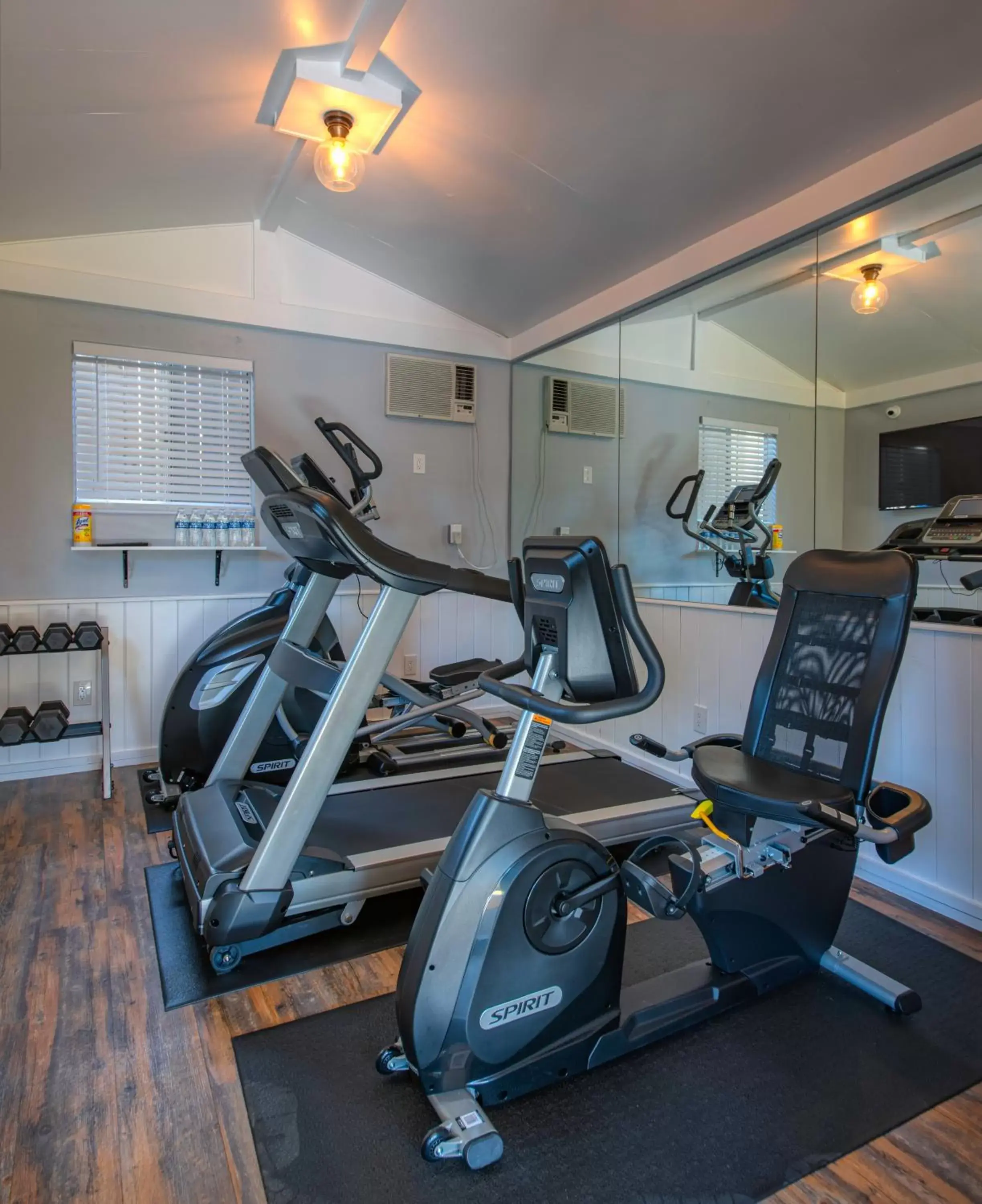 Fitness centre/facilities, Fitness Center/Facilities in The Tavern Hotel