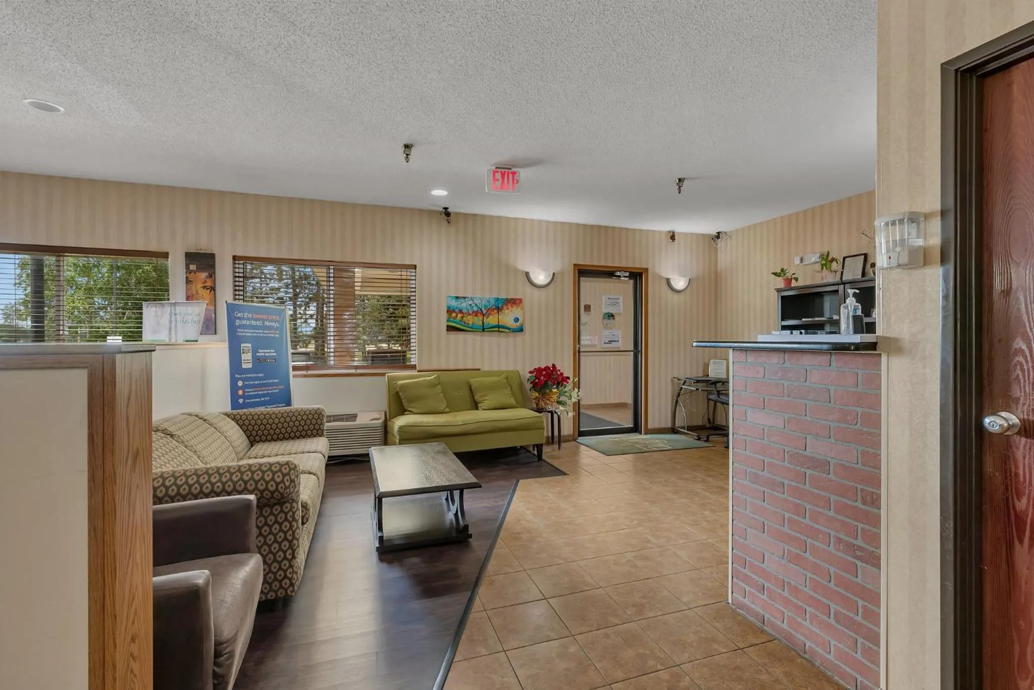 Lobby or reception in Quality Inn Bemidji