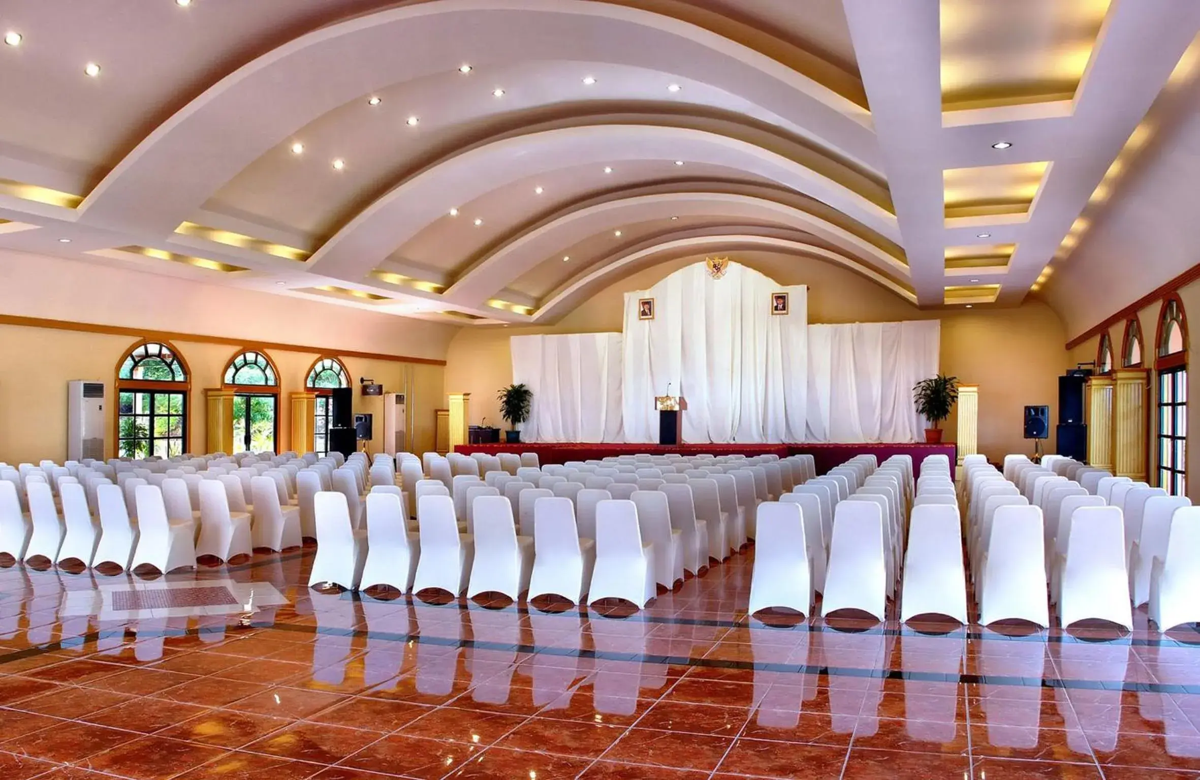 Meeting/conference room, Banquet Facilities in ASTON Niu Manokwari Hotel & Conference Center