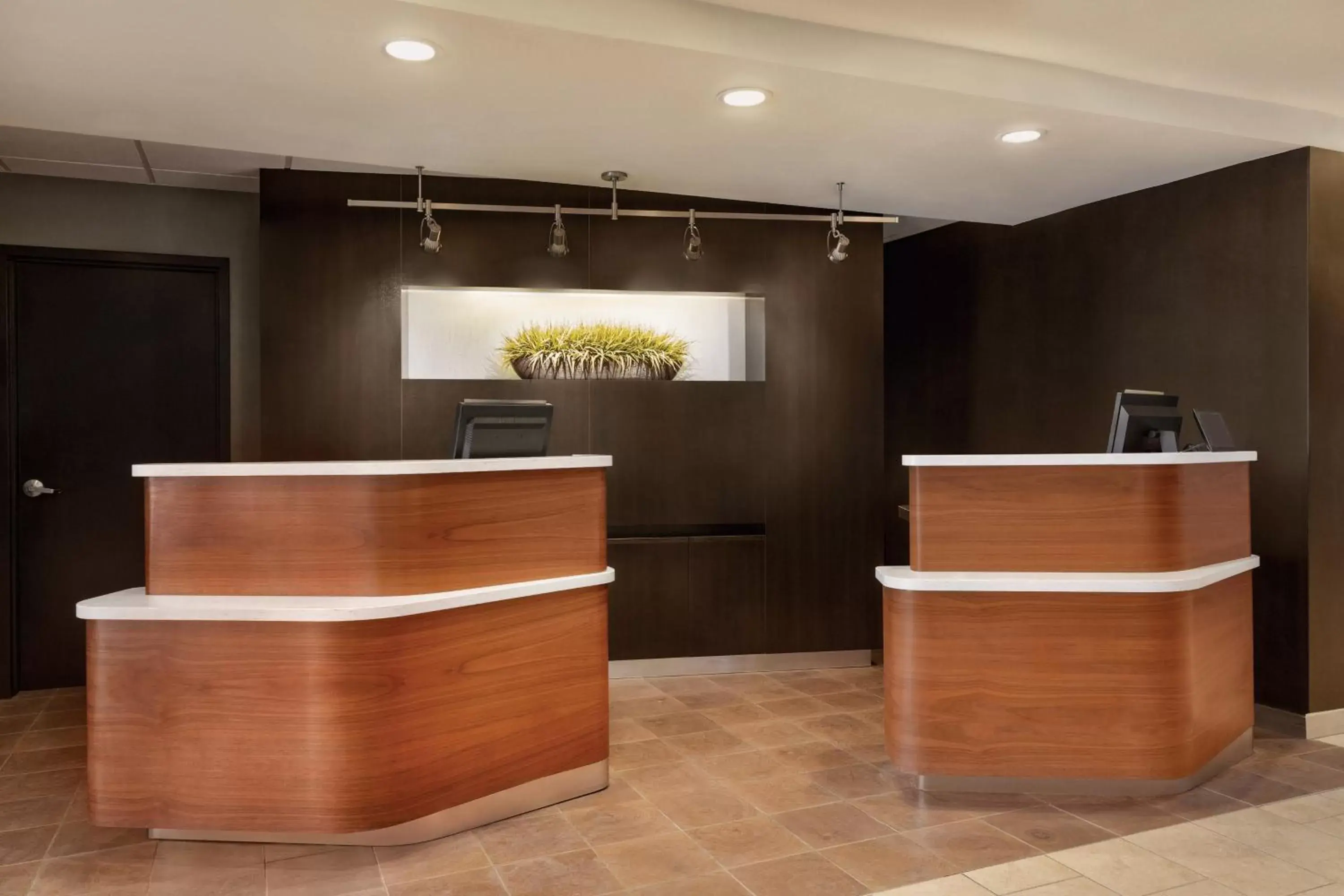 Property building, Lobby/Reception in Courtyard by Marriott Topeka