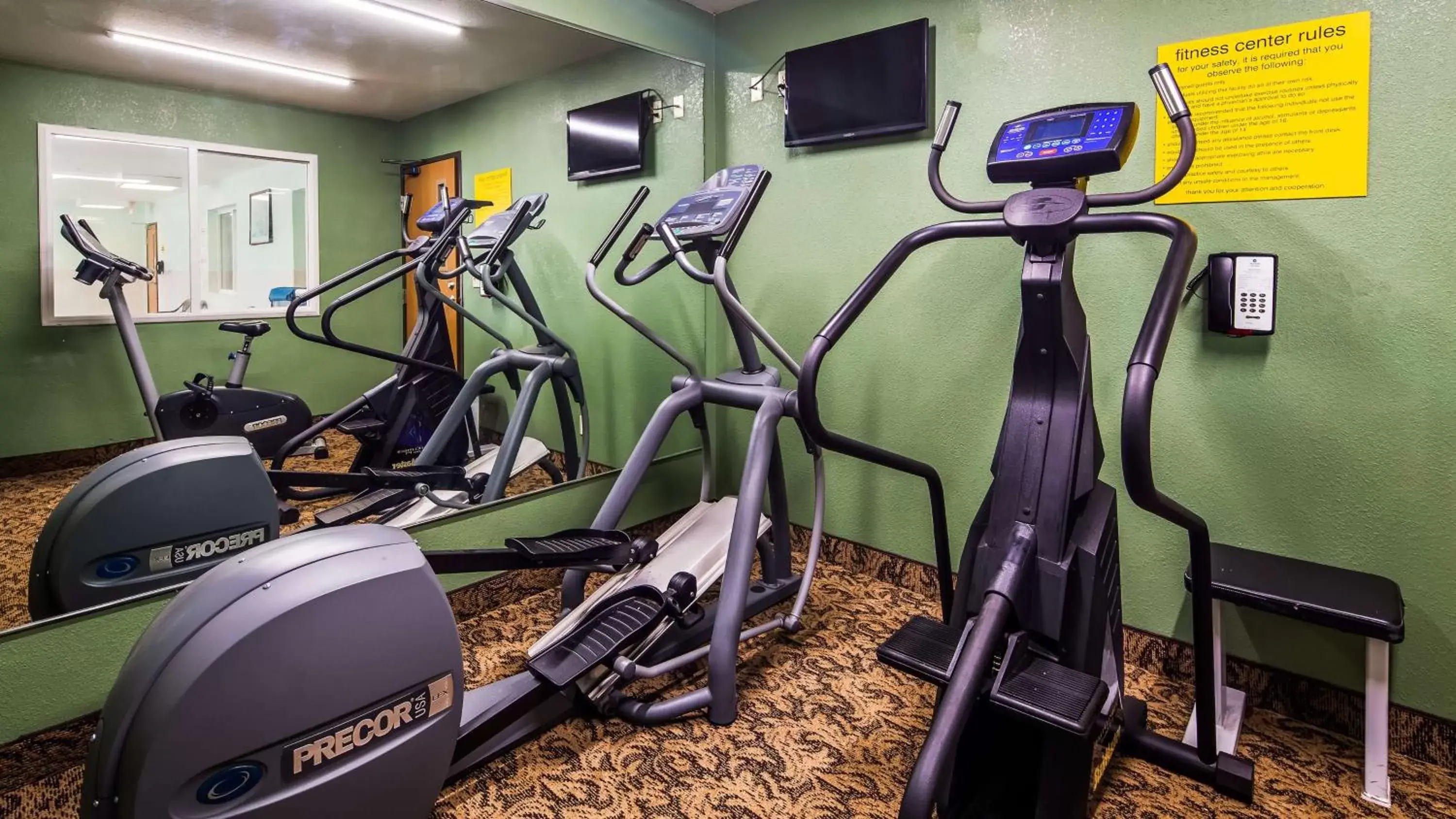 Fitness centre/facilities, Fitness Center/Facilities in SureStay Plus Hotel by Best Western Bettendorf