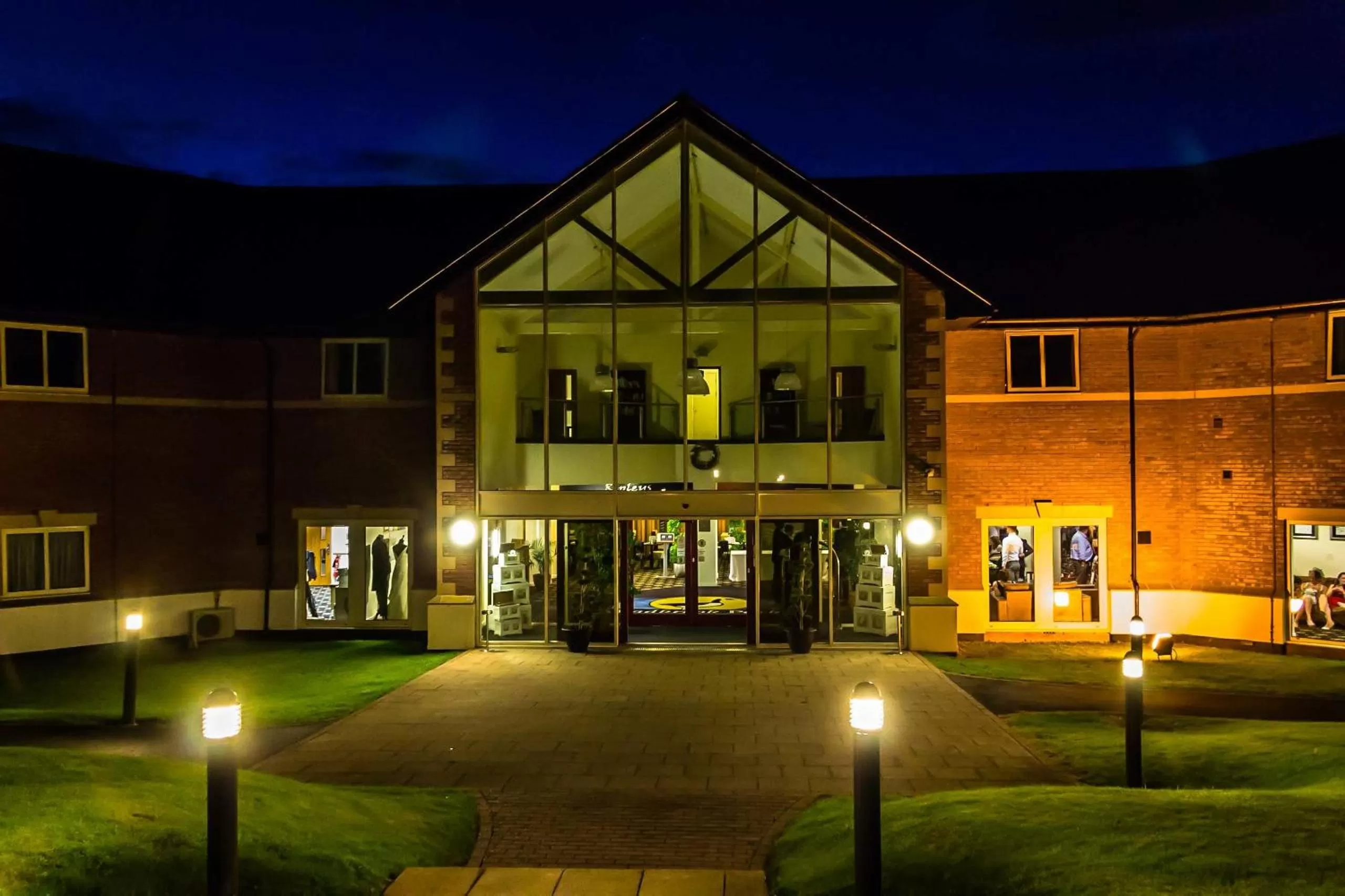 Property building in Padbrook Park Hotel
