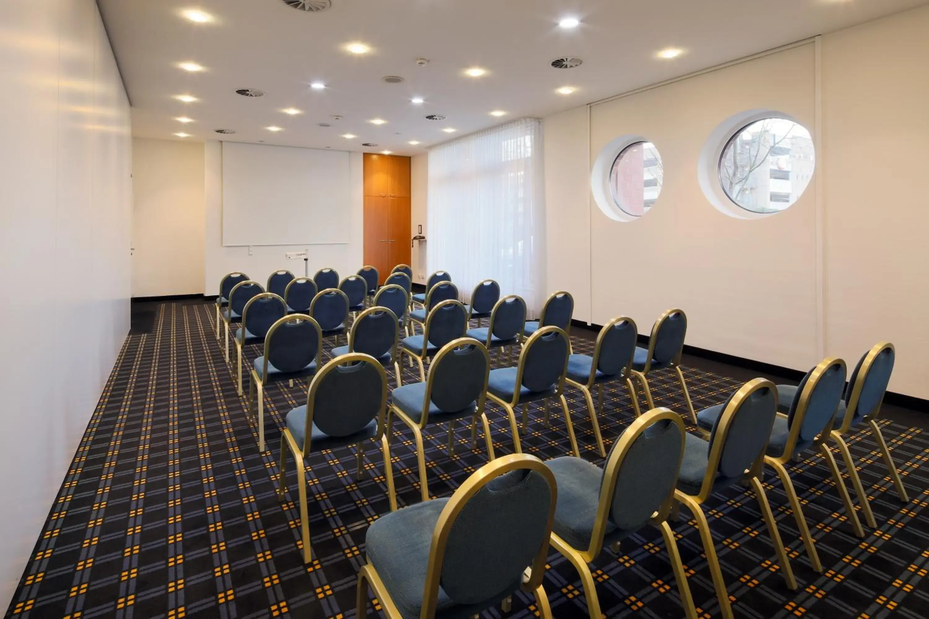 Business facilities, Business Area/Conference Room in H+ Hotel Köln Hürth