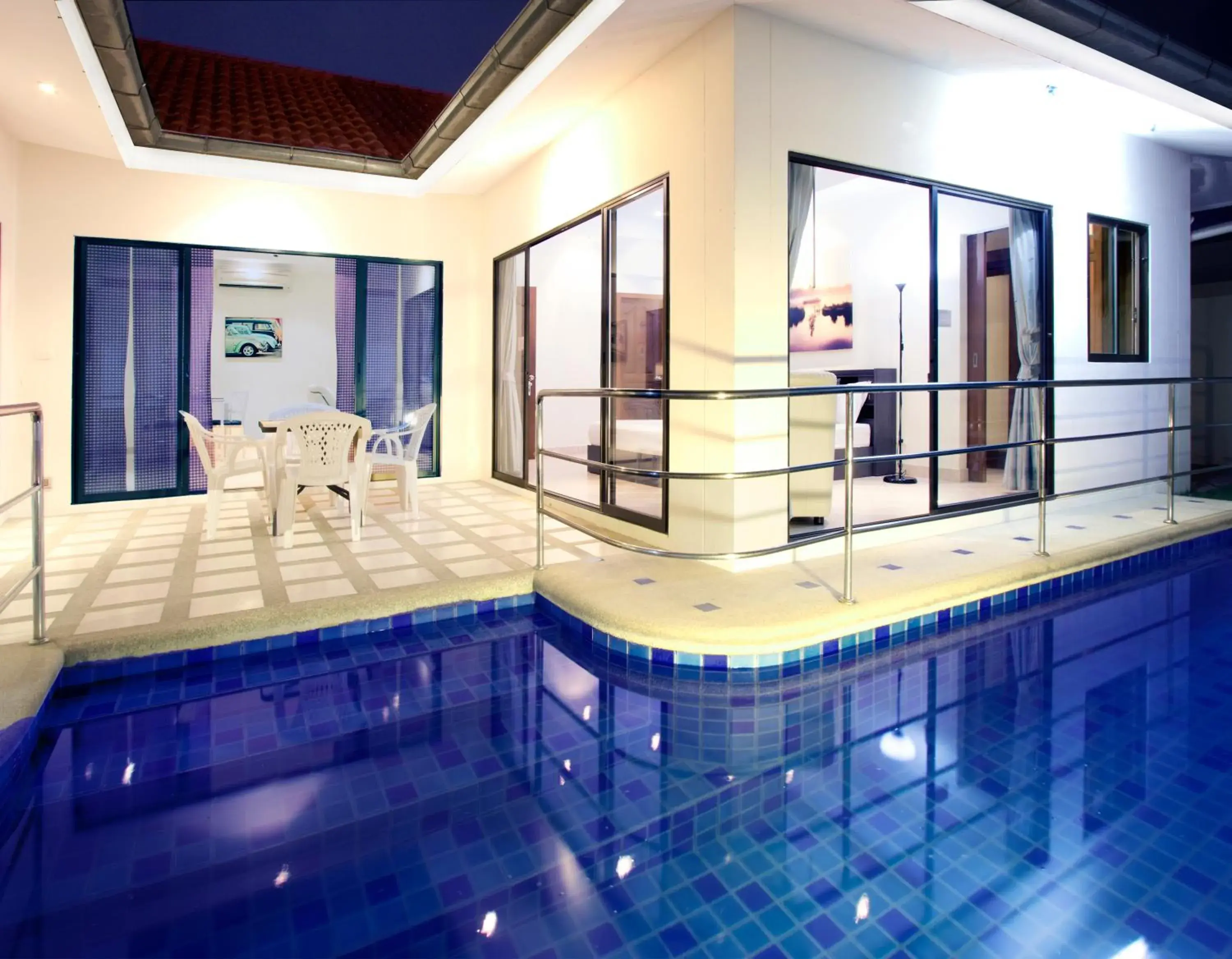 Swimming pool in Avoca Pool Villas
