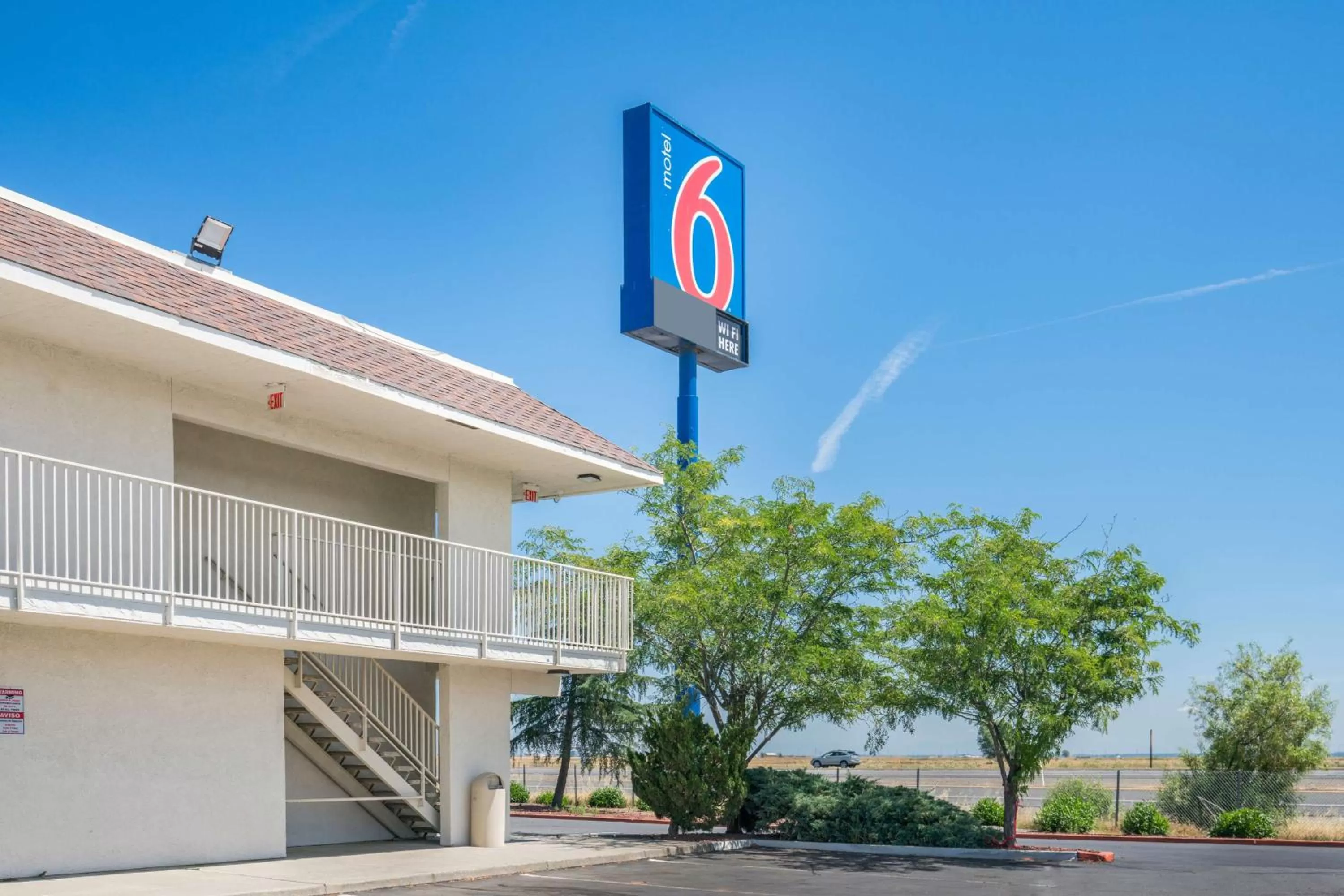 Property building in Motel 6 Williams, Ca