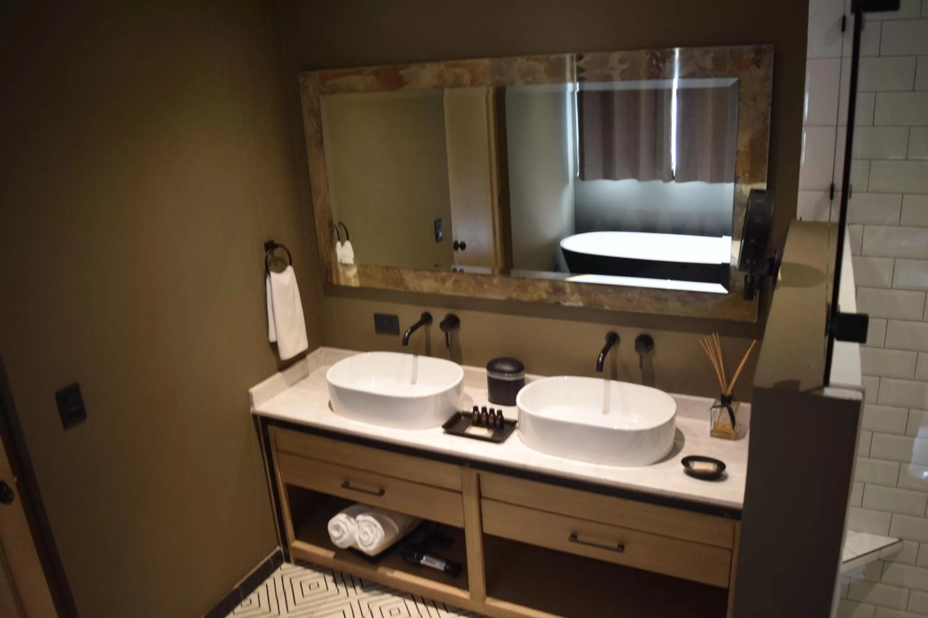 Bathroom in Hotel Bouquet (Adults Only)