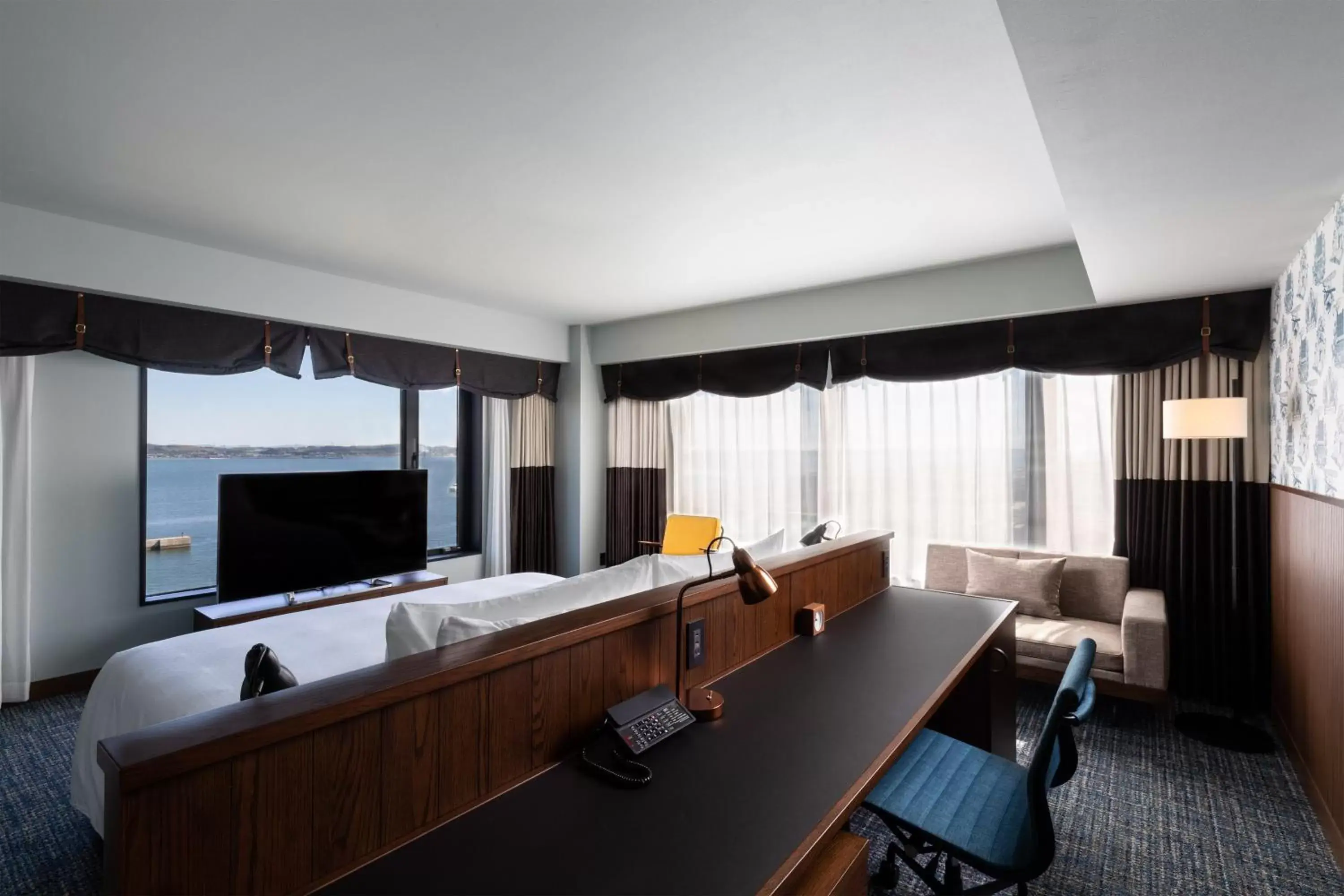 Photo of the whole room in Four Points by Sheraton Nagoya, Chubu International Airport