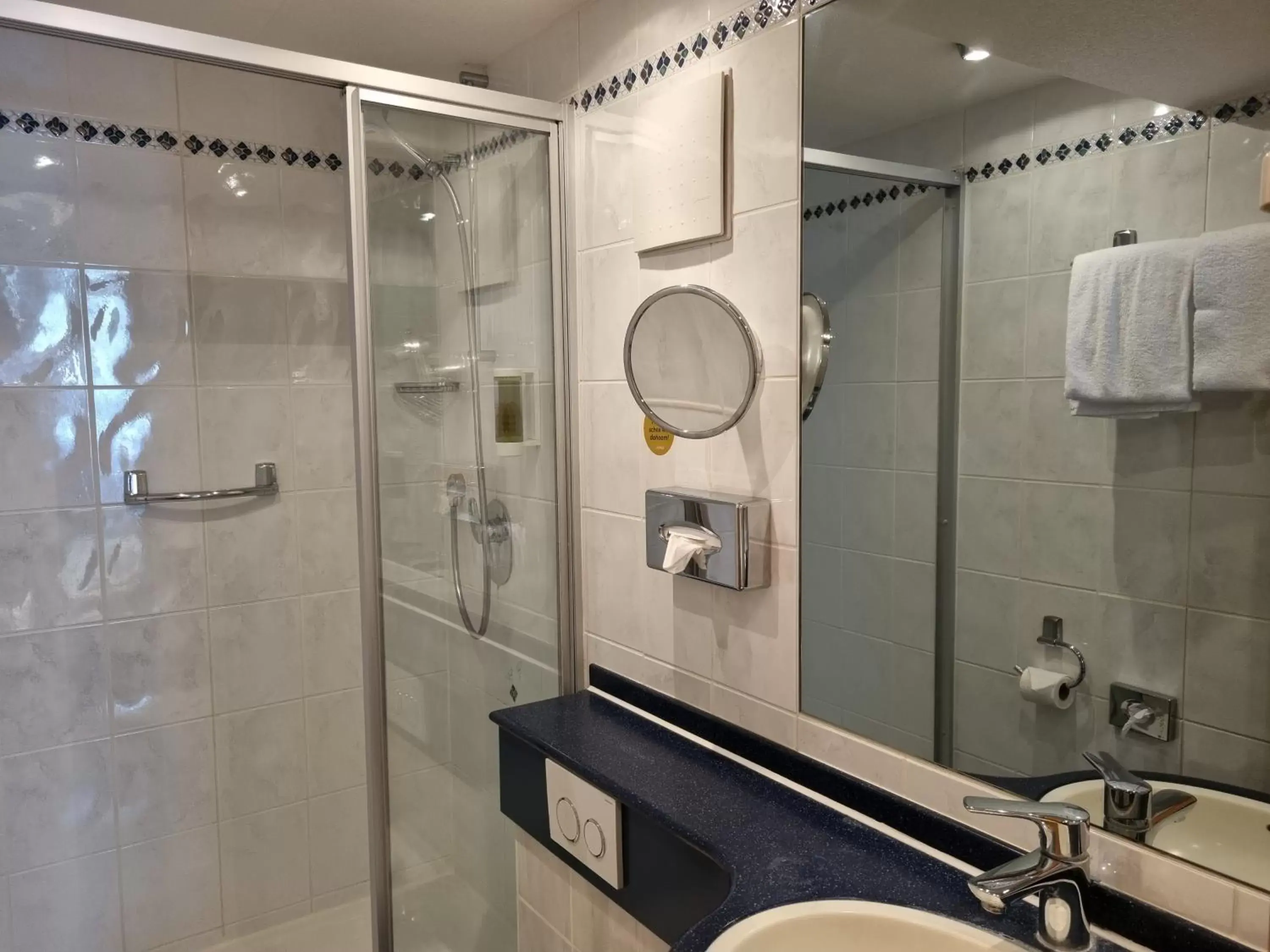 Bathroom in myMINGA4 - Hotel & serviced Apartments