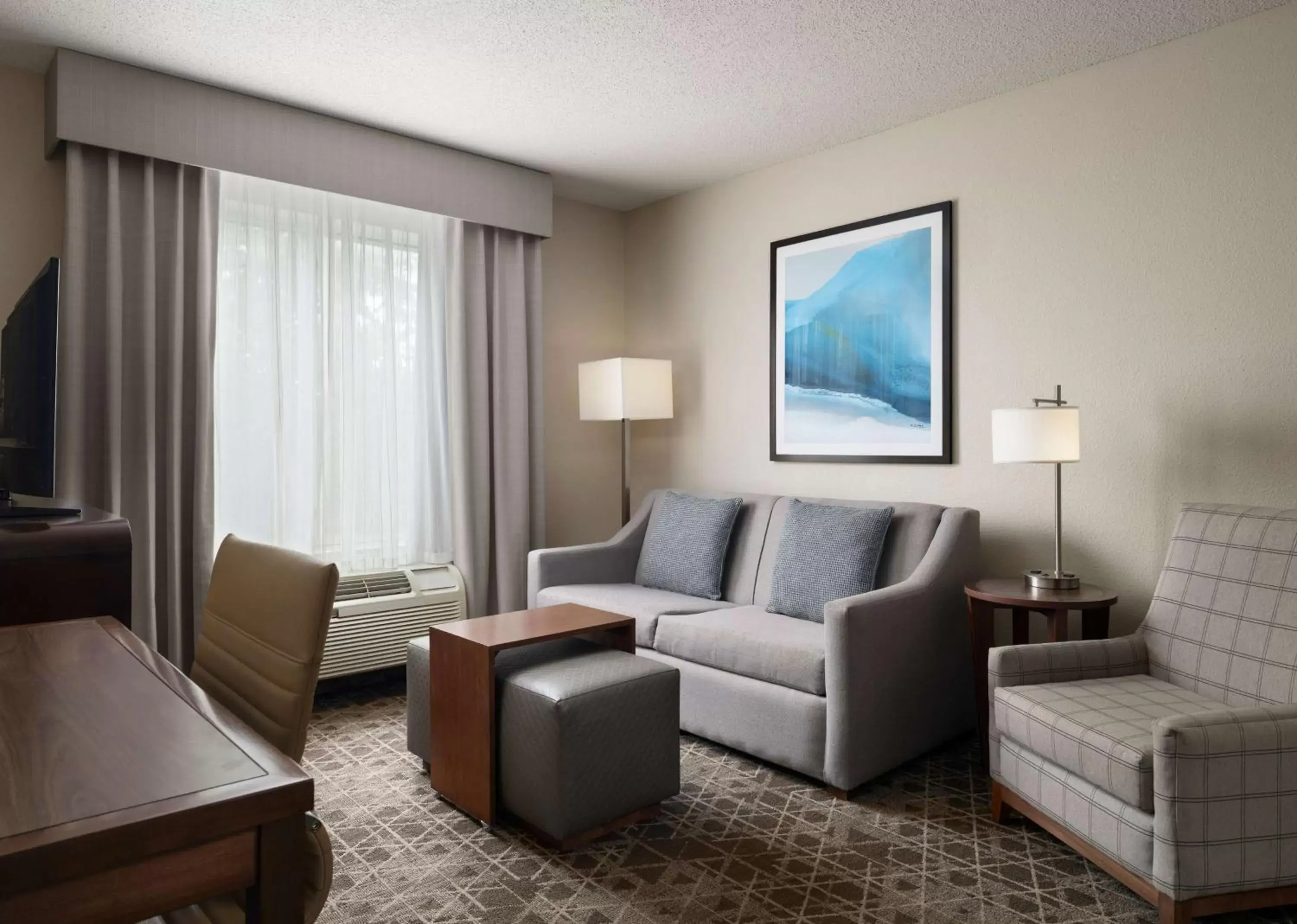 Living room, Seating Area in Homewood Suites by Hilton Somerset