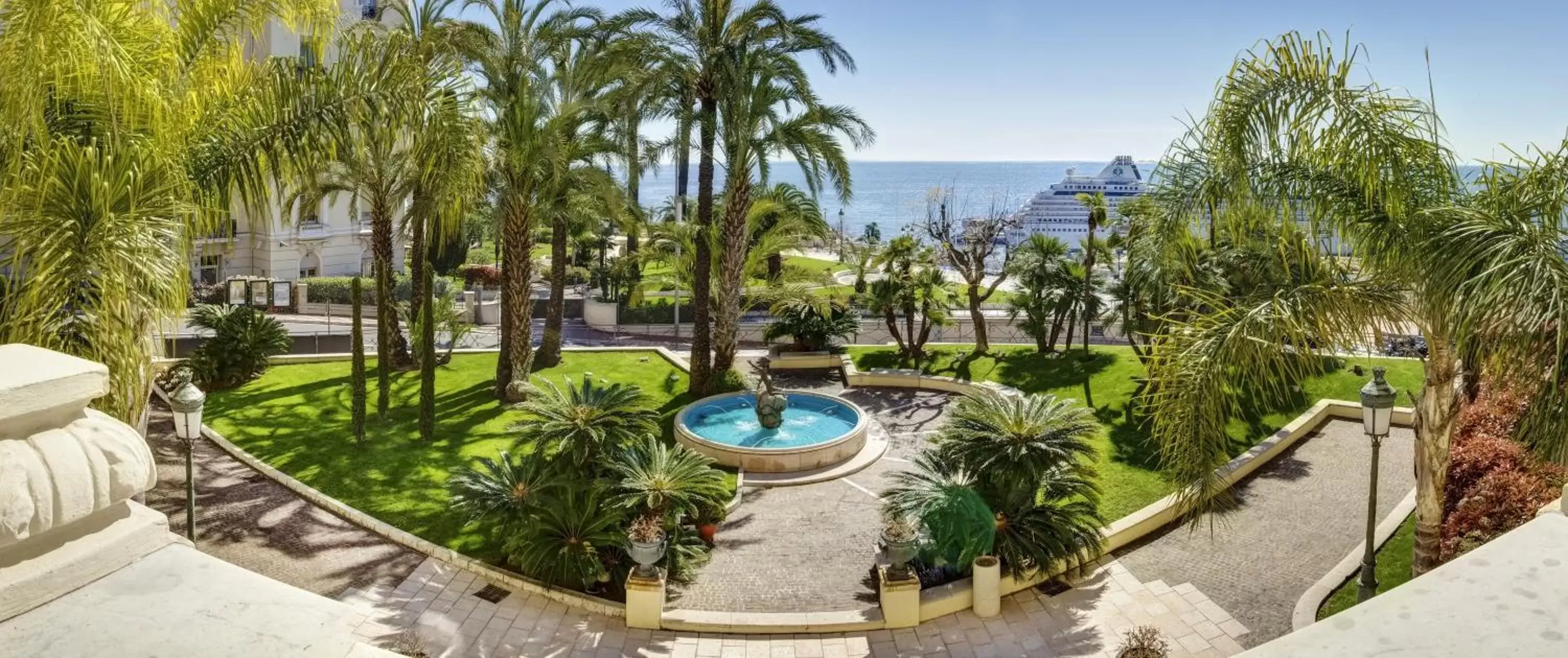 Garden, Pool View in Hôtel Hermitage Monte-Carlo