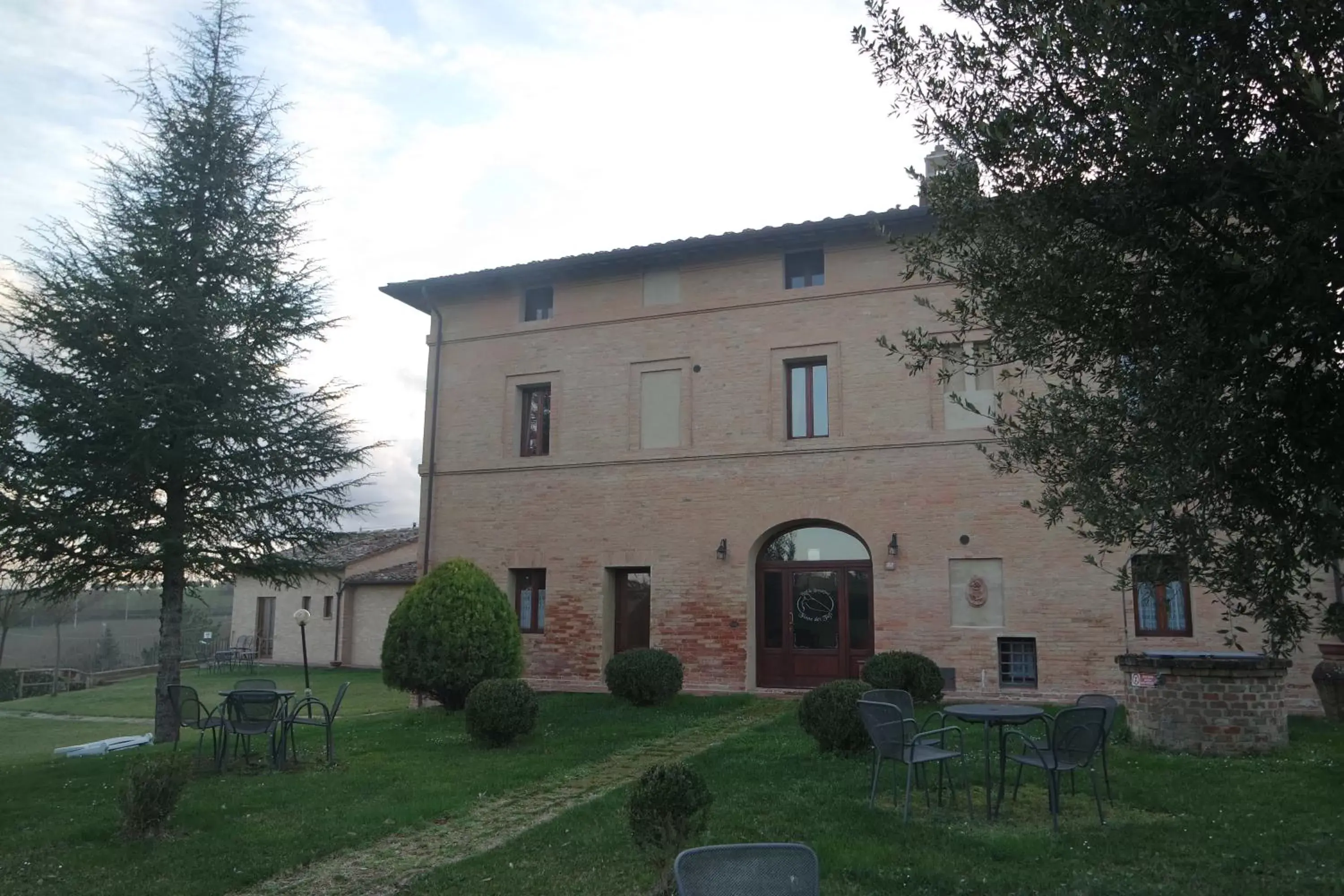 Facade/entrance, Property Building in Fonte Dei Tufi